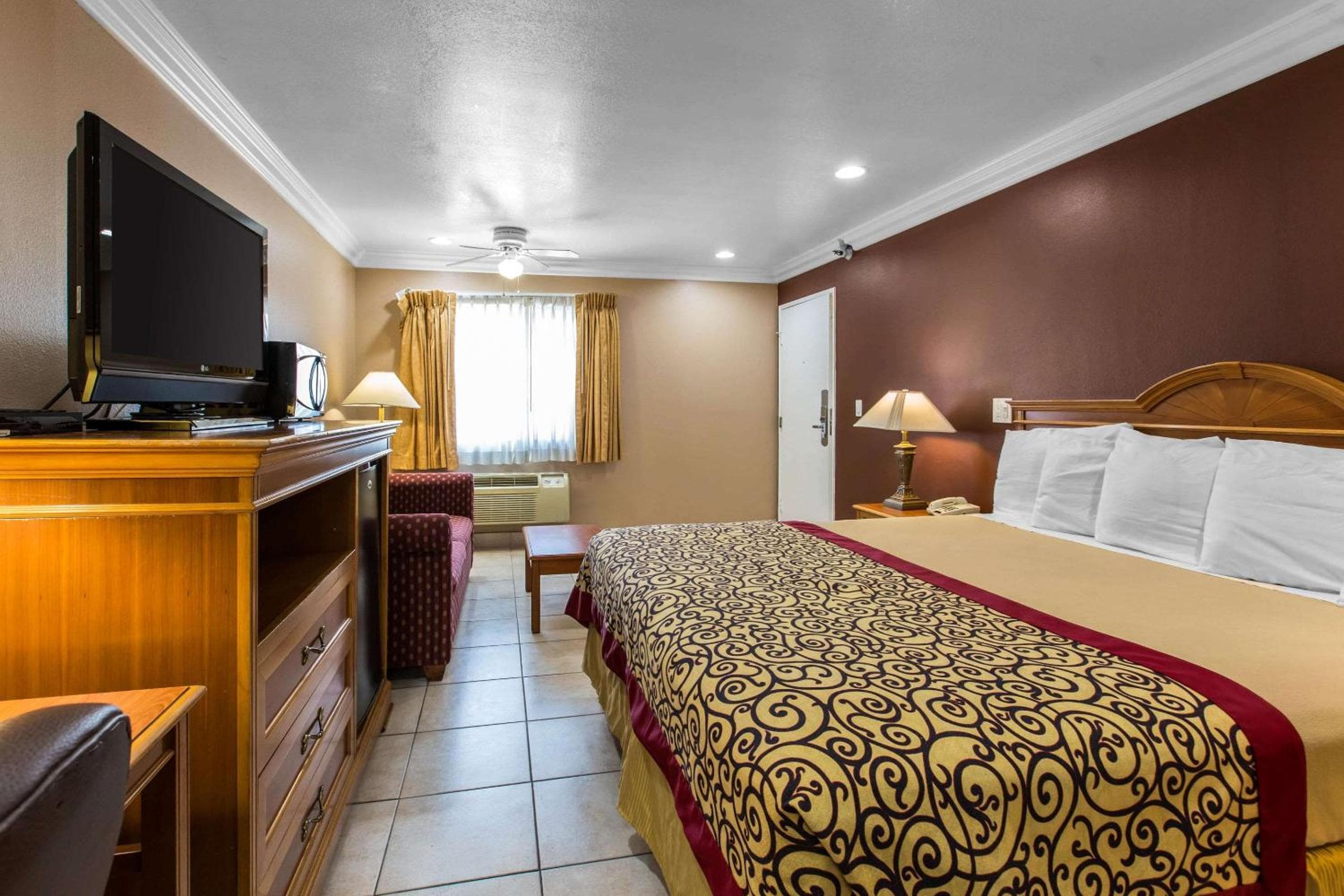 Rodeway Inn Cypress - Buena Park