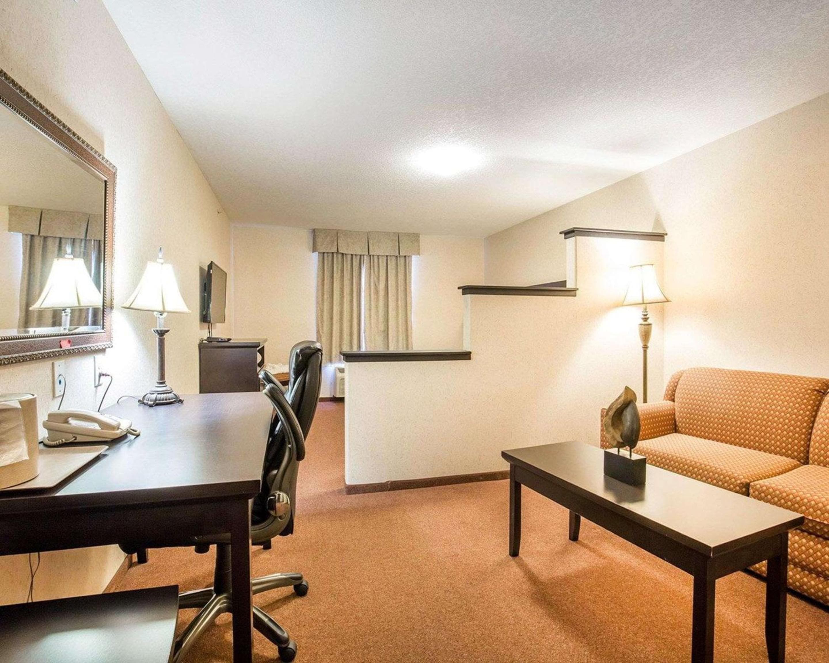 Quality Inn & Suites Lethbridge East