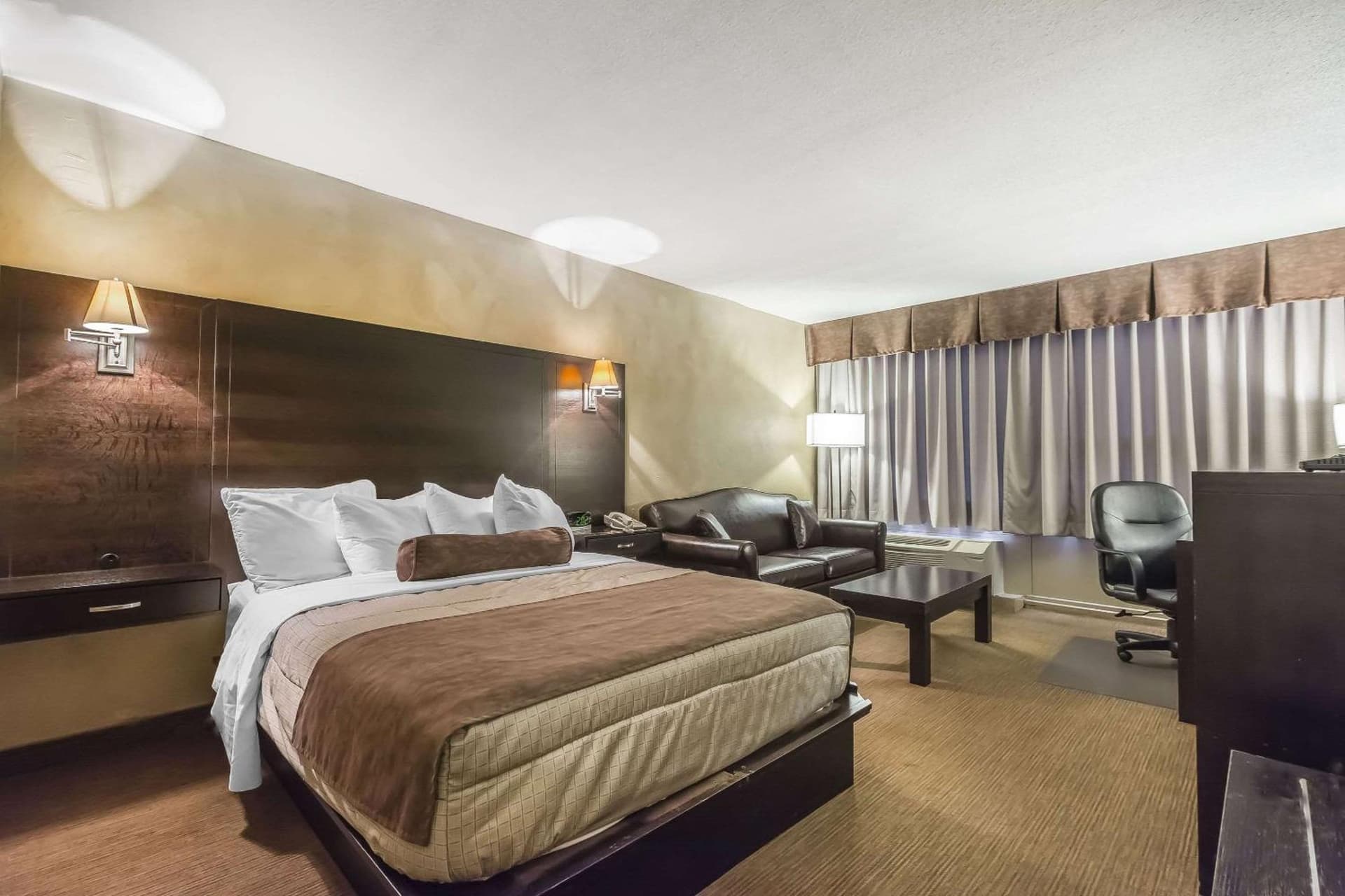 Quality Hotel & Conference Centre