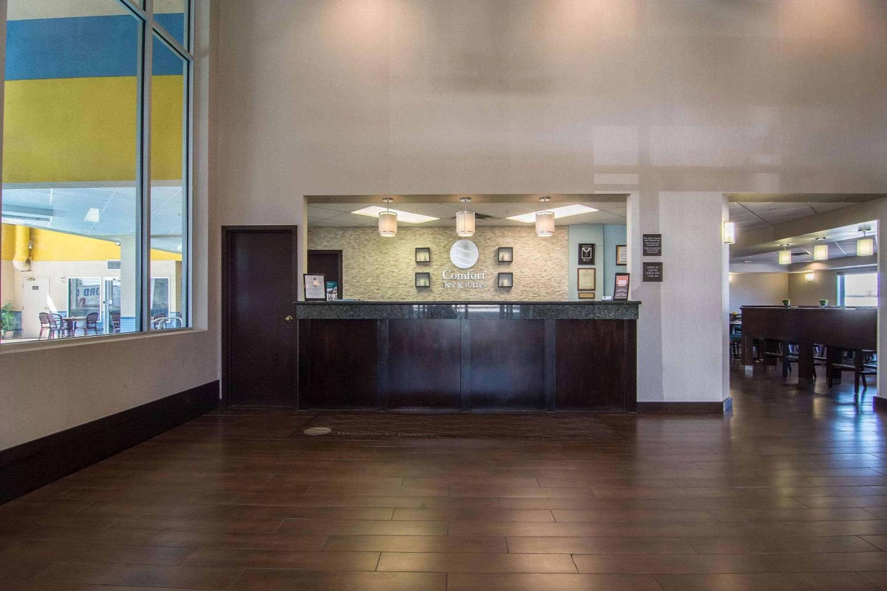 Comfort Inn & Suites Calgary Airport - South