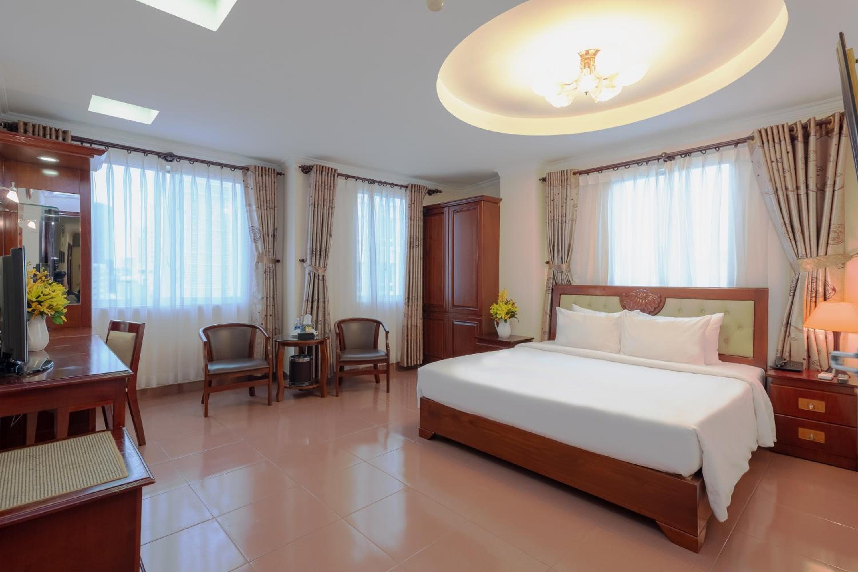 Bon Ami Hotel - Thiên Xuân