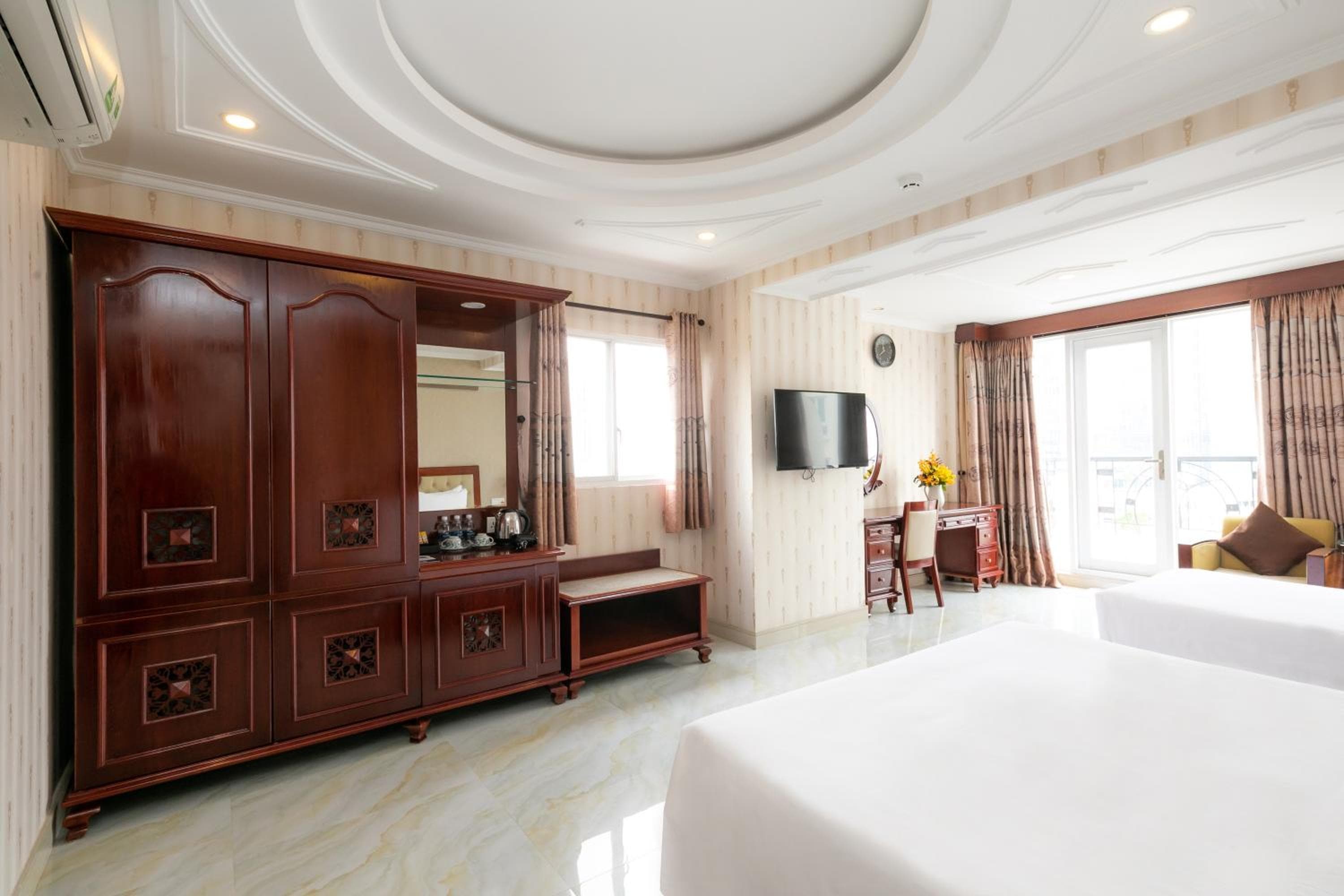 Bon Ami Hotel - Thiên Xuân