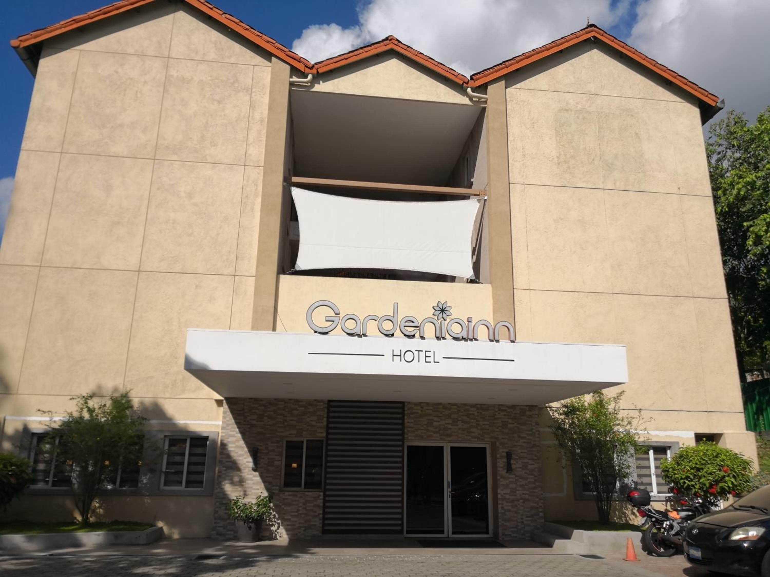Hotel Gardenia Inn