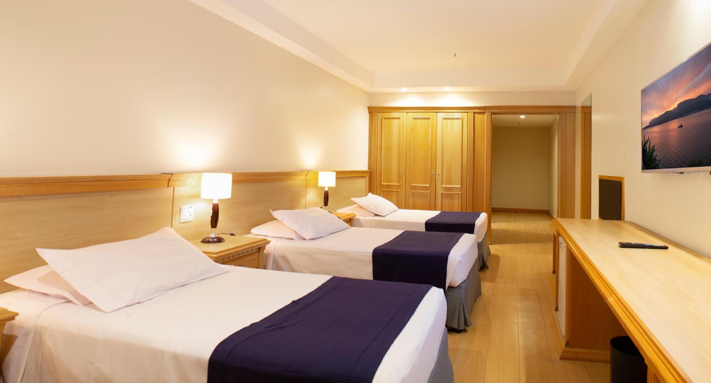 Mar Palace Copacabana Hotel