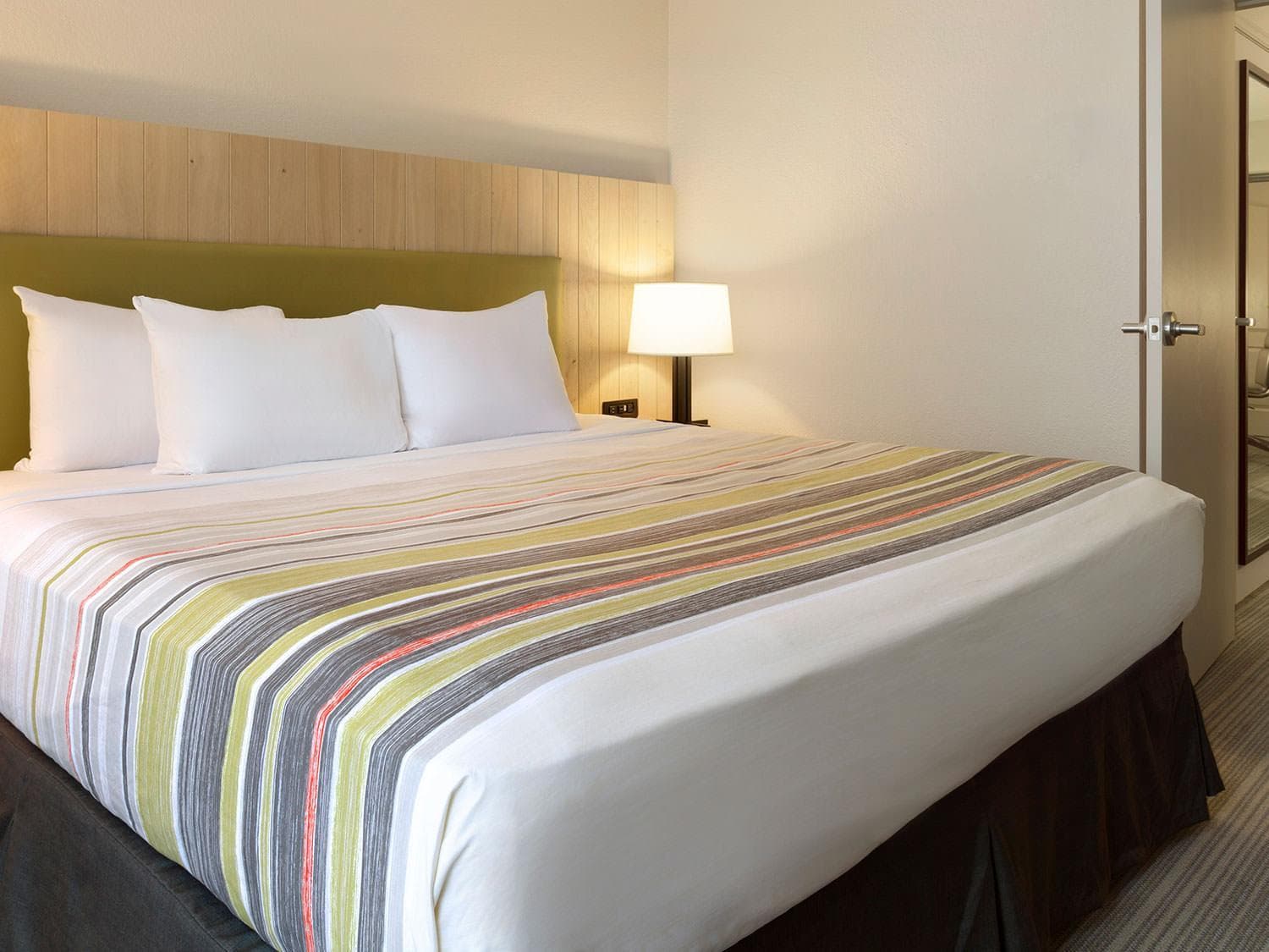 Country Inn & Suites by Radisson, Charlotte University Place, NC