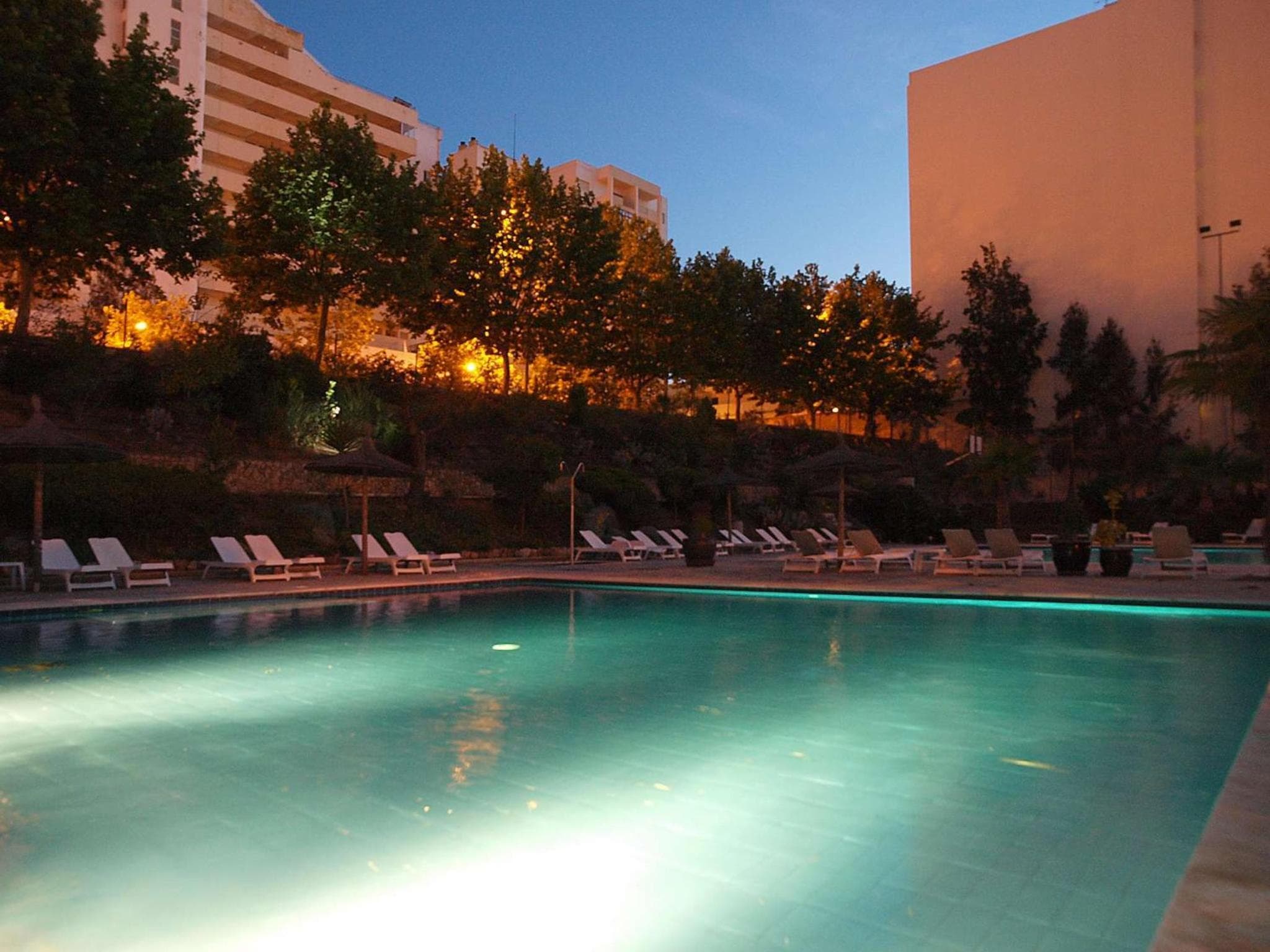 Apartamentos Jardins da Rocha