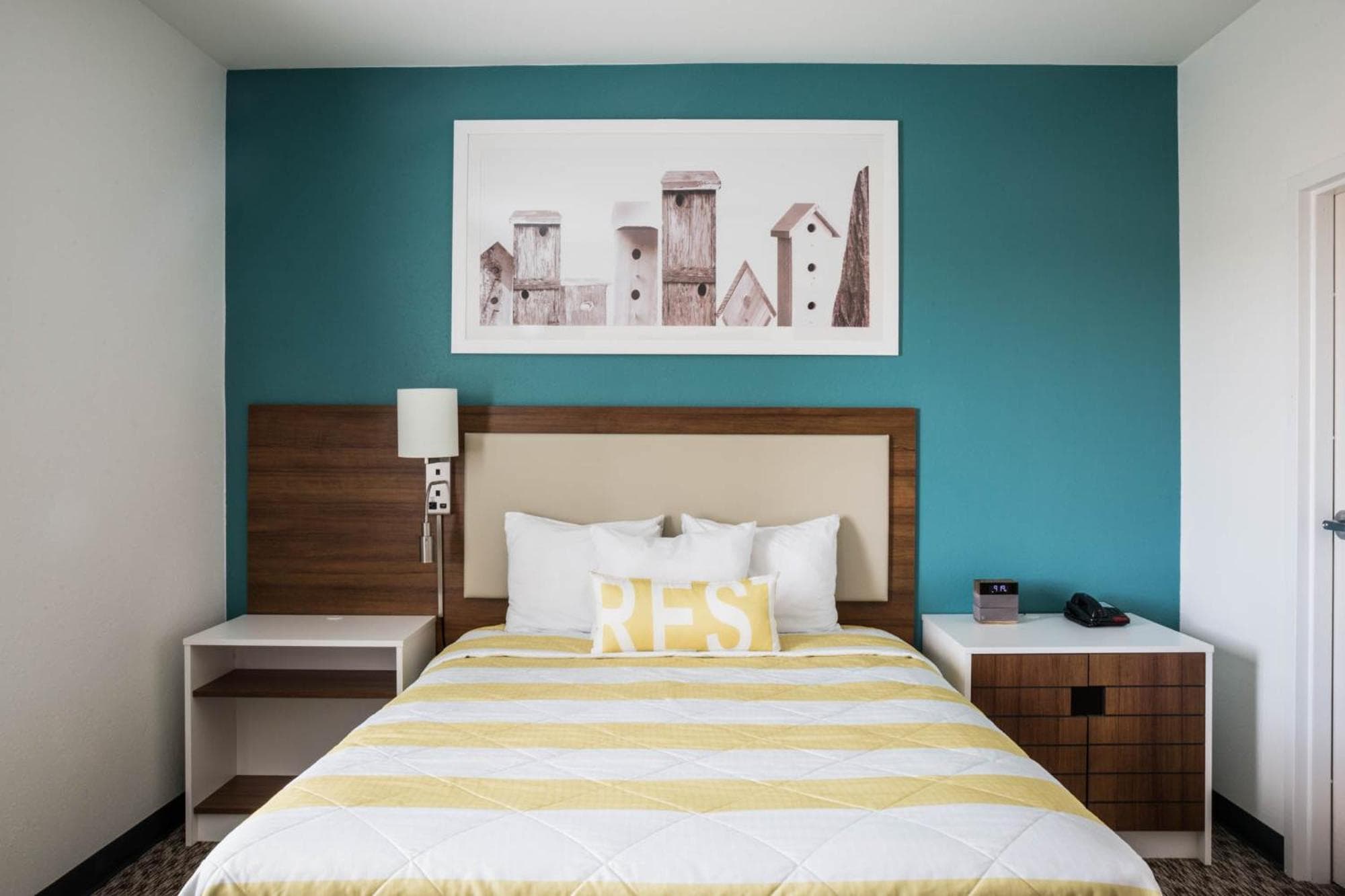 Uptown Suites Extended Stay Denver CO -Westminster