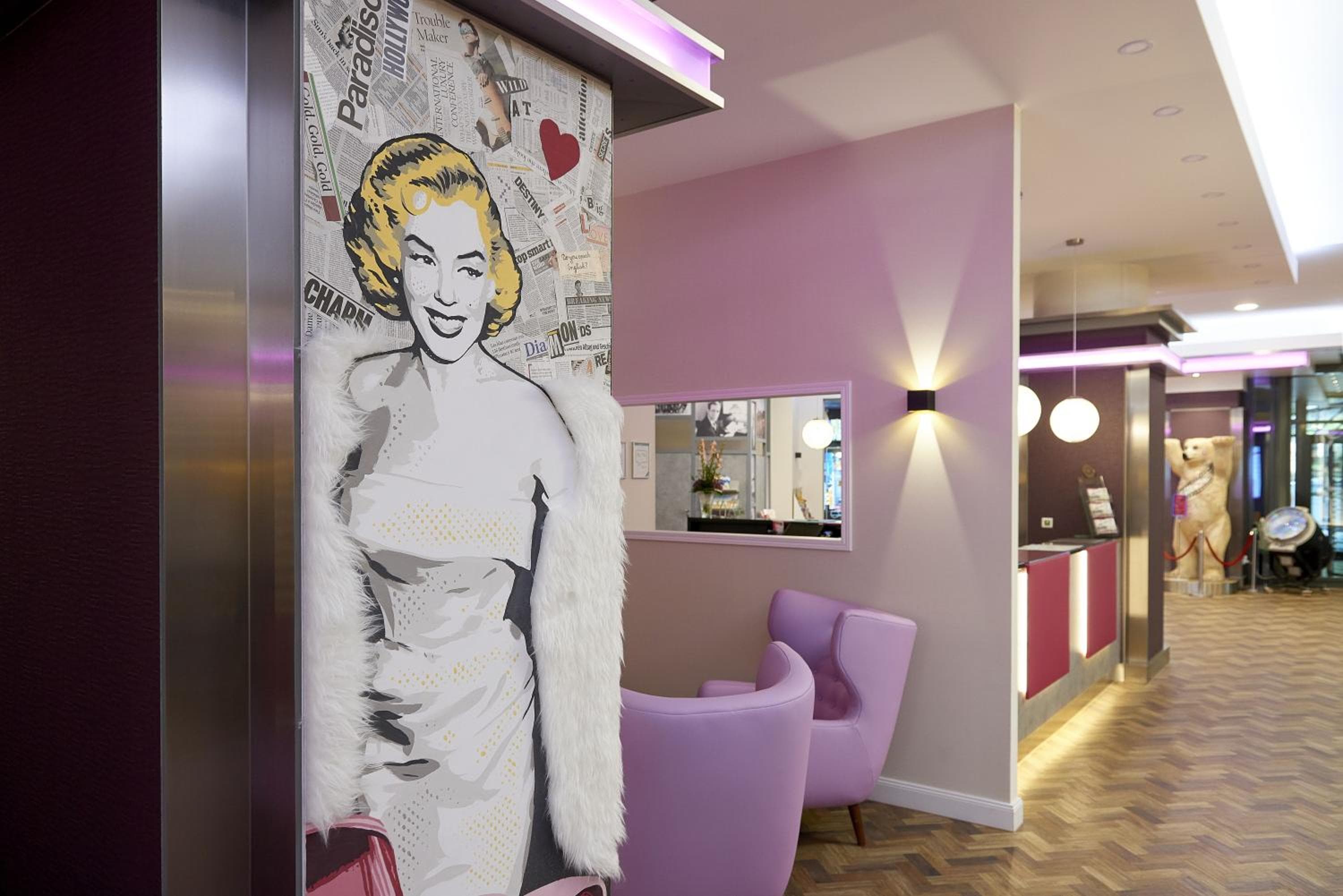 Hollywood Media Hotel am Kurfürstendamm