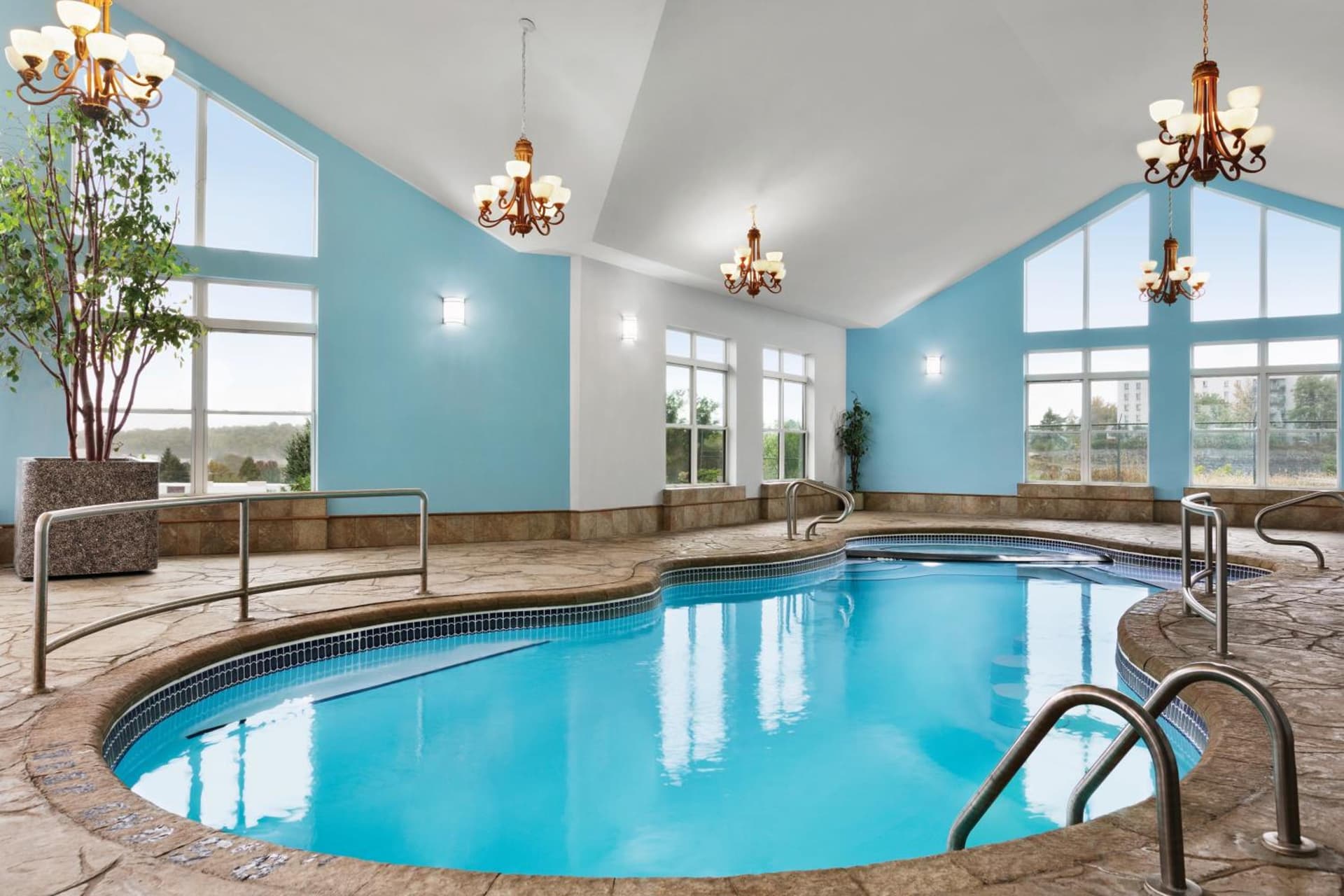 Days Inn by Wyndham Kingston