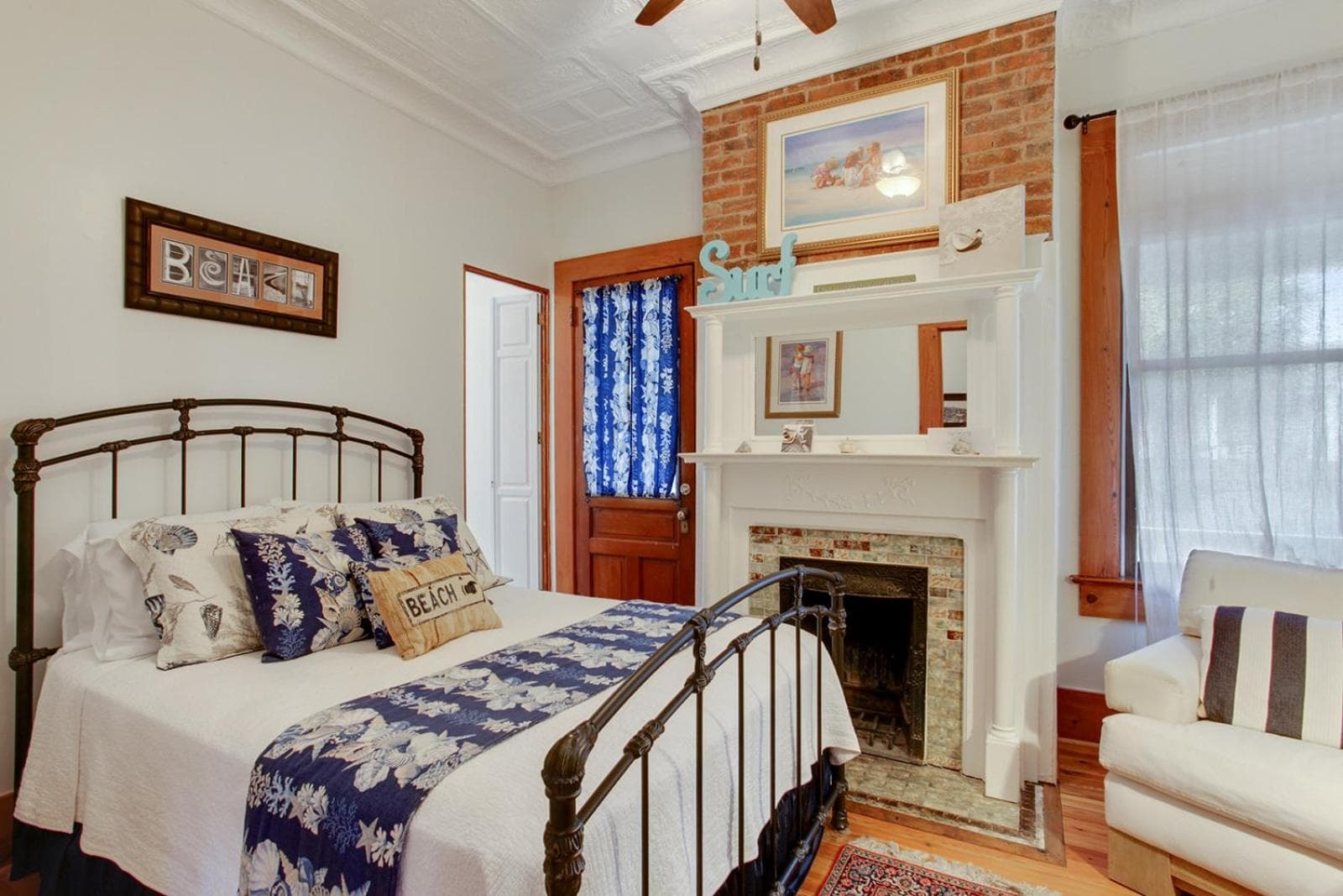Surf Song Bed & Breakfast