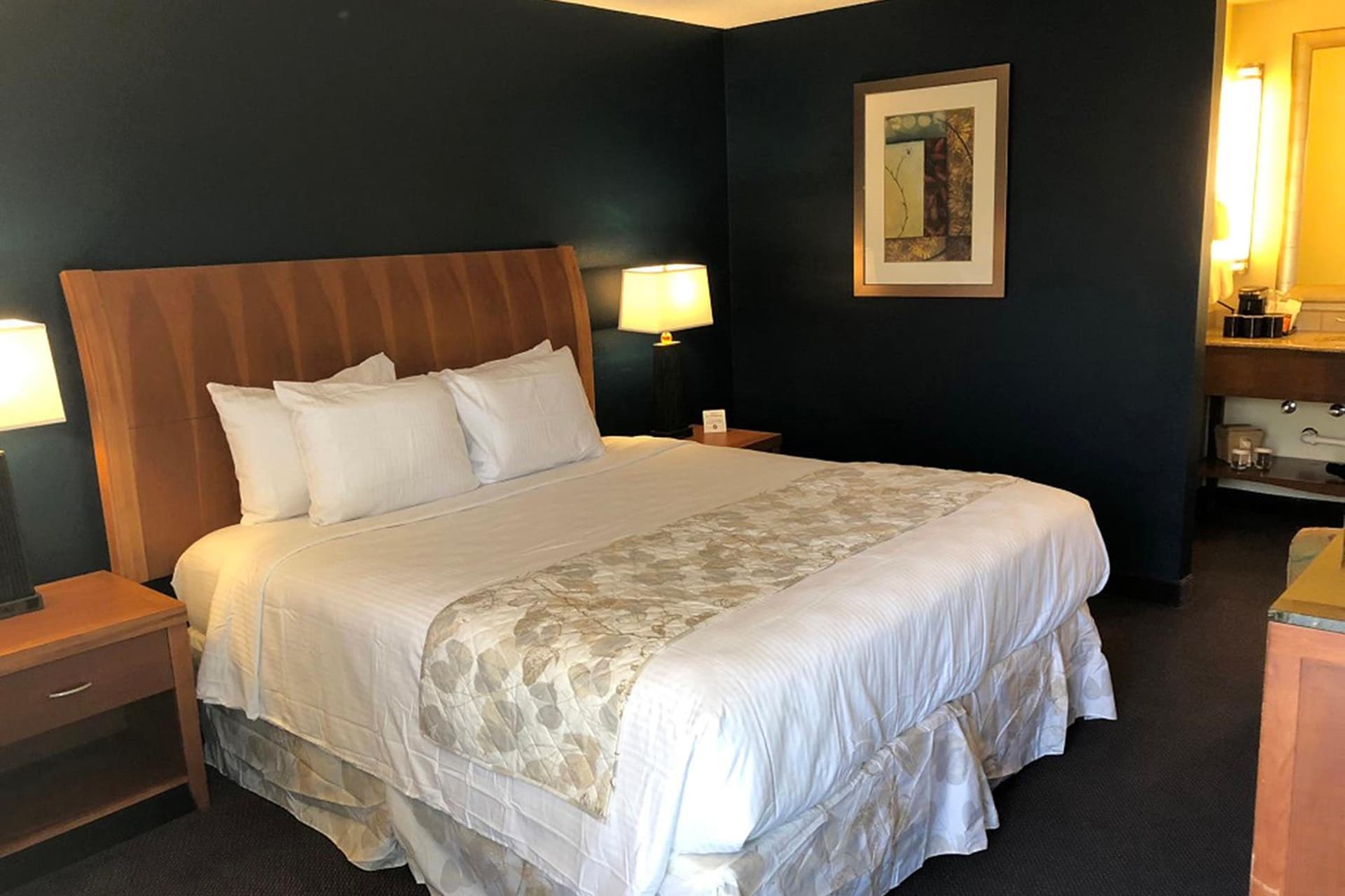Cascades Inn