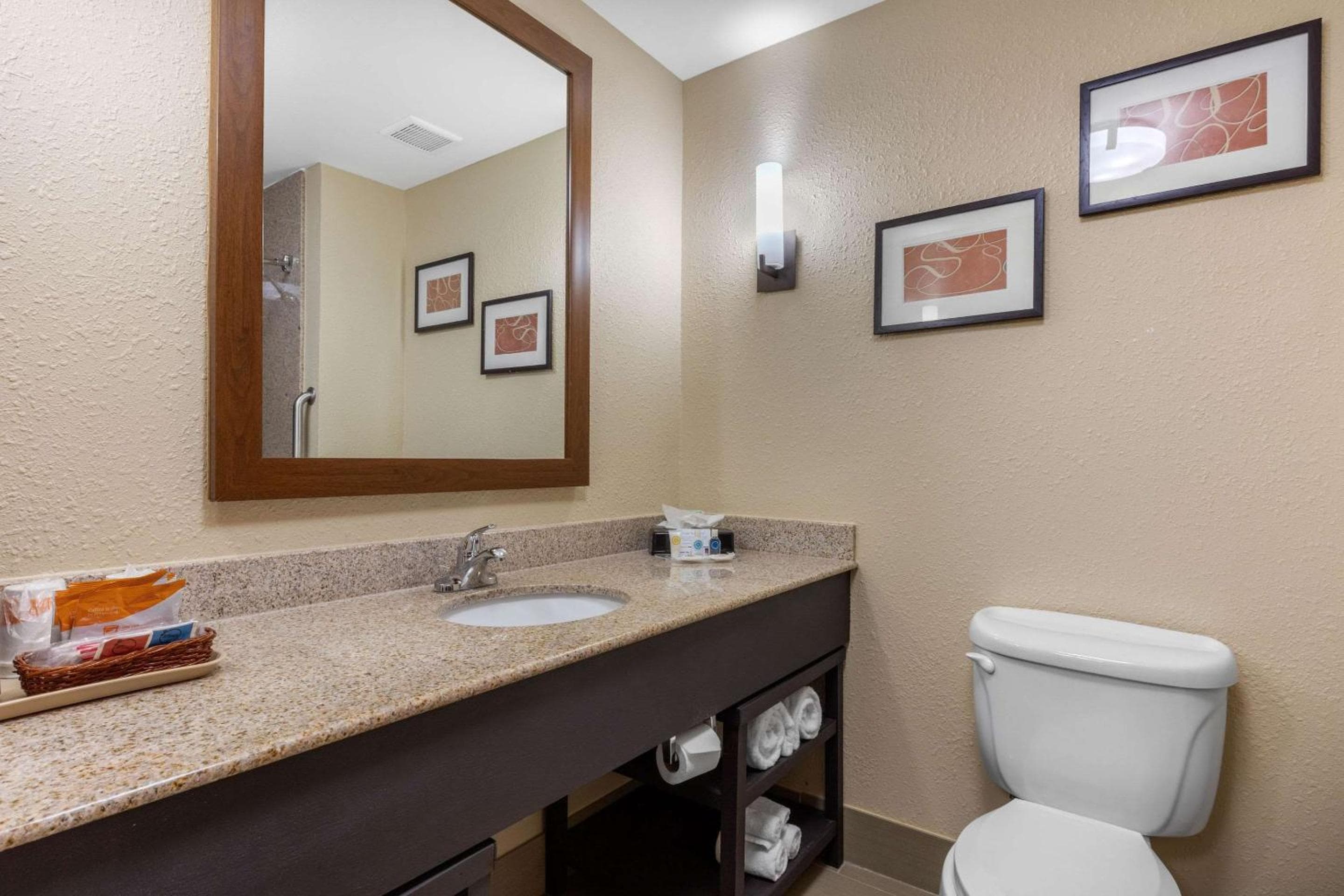 Spark by Hilton Pelham Birmingham I 65