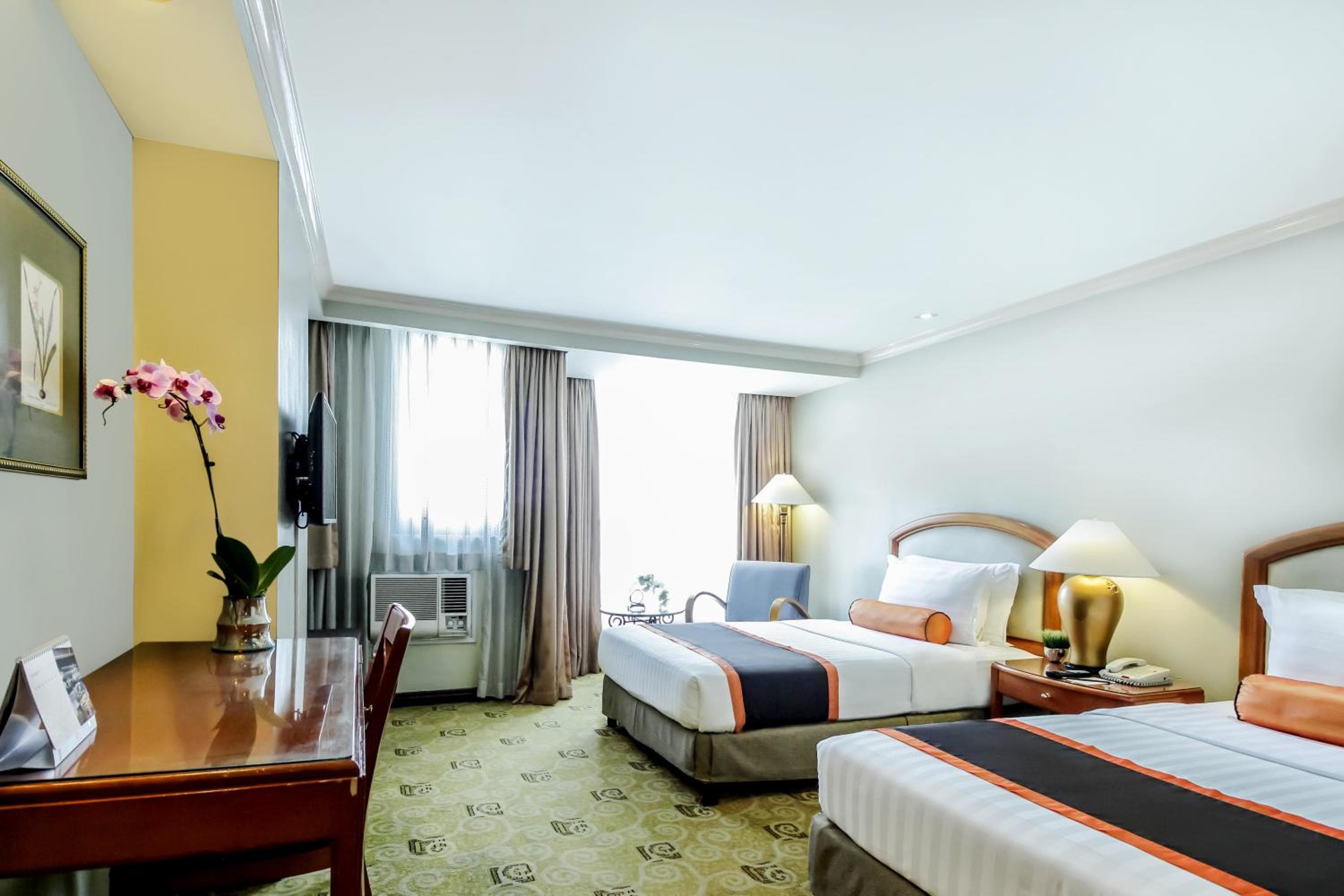 Makati Palace Hotel