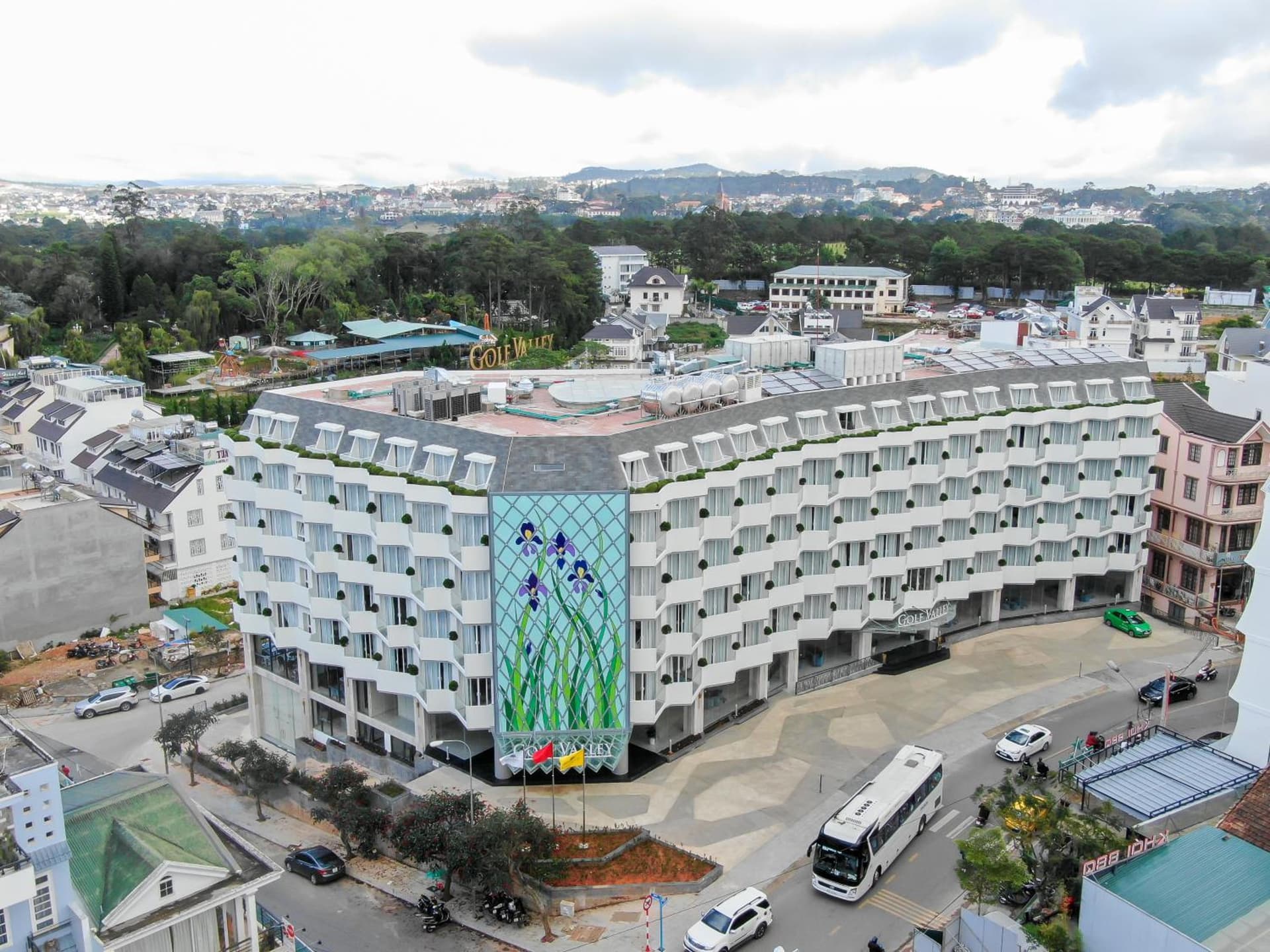 Nesta Valley Dalat Hotel - Formerly Golf Valley Hotel