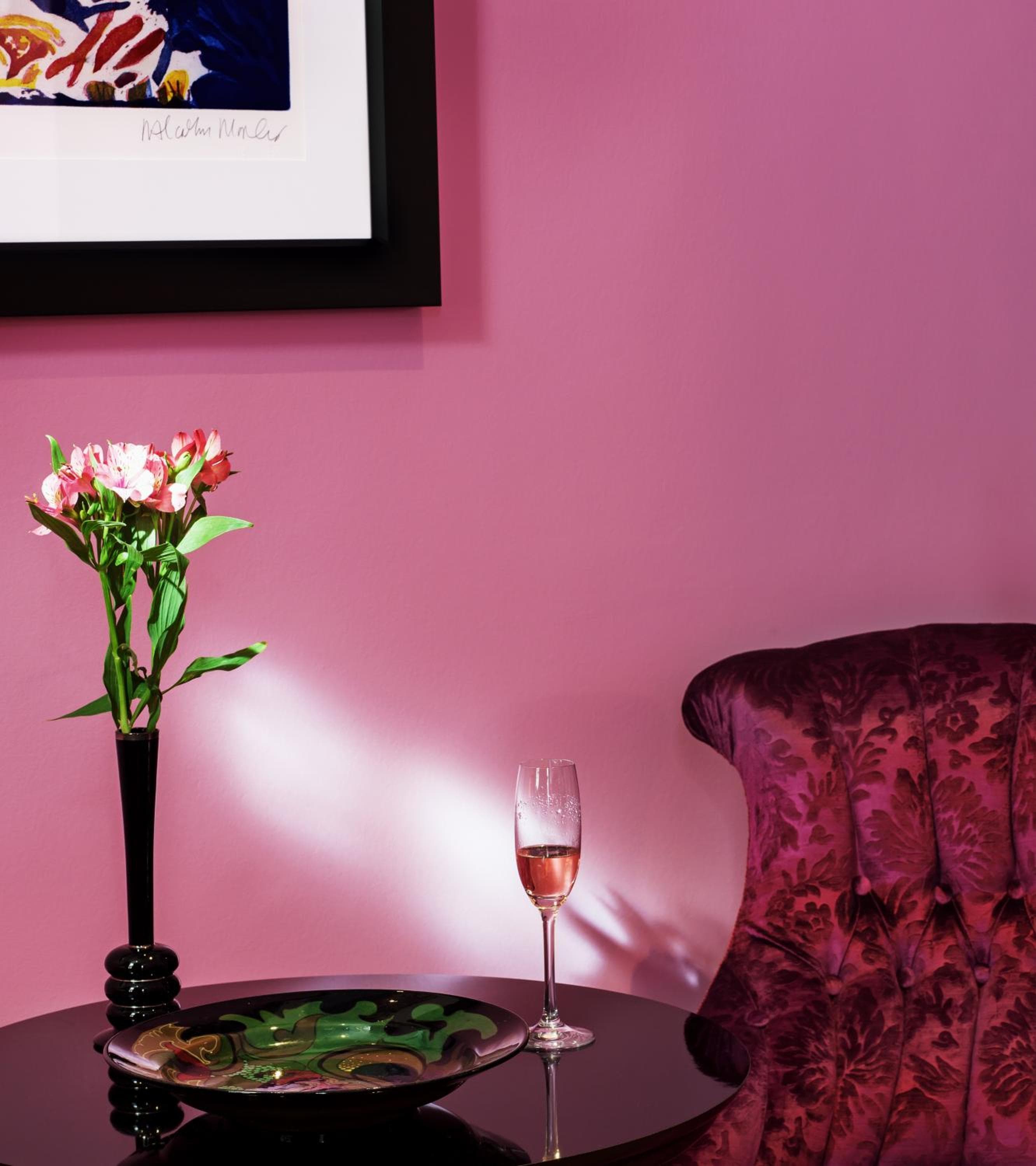 Dorsia Hotel & Restaurant