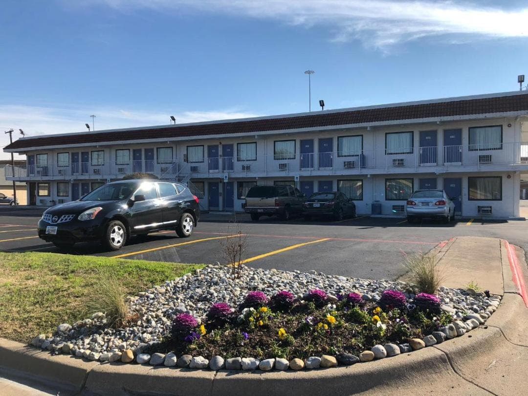 Motel 6-North Richland Hills, TX