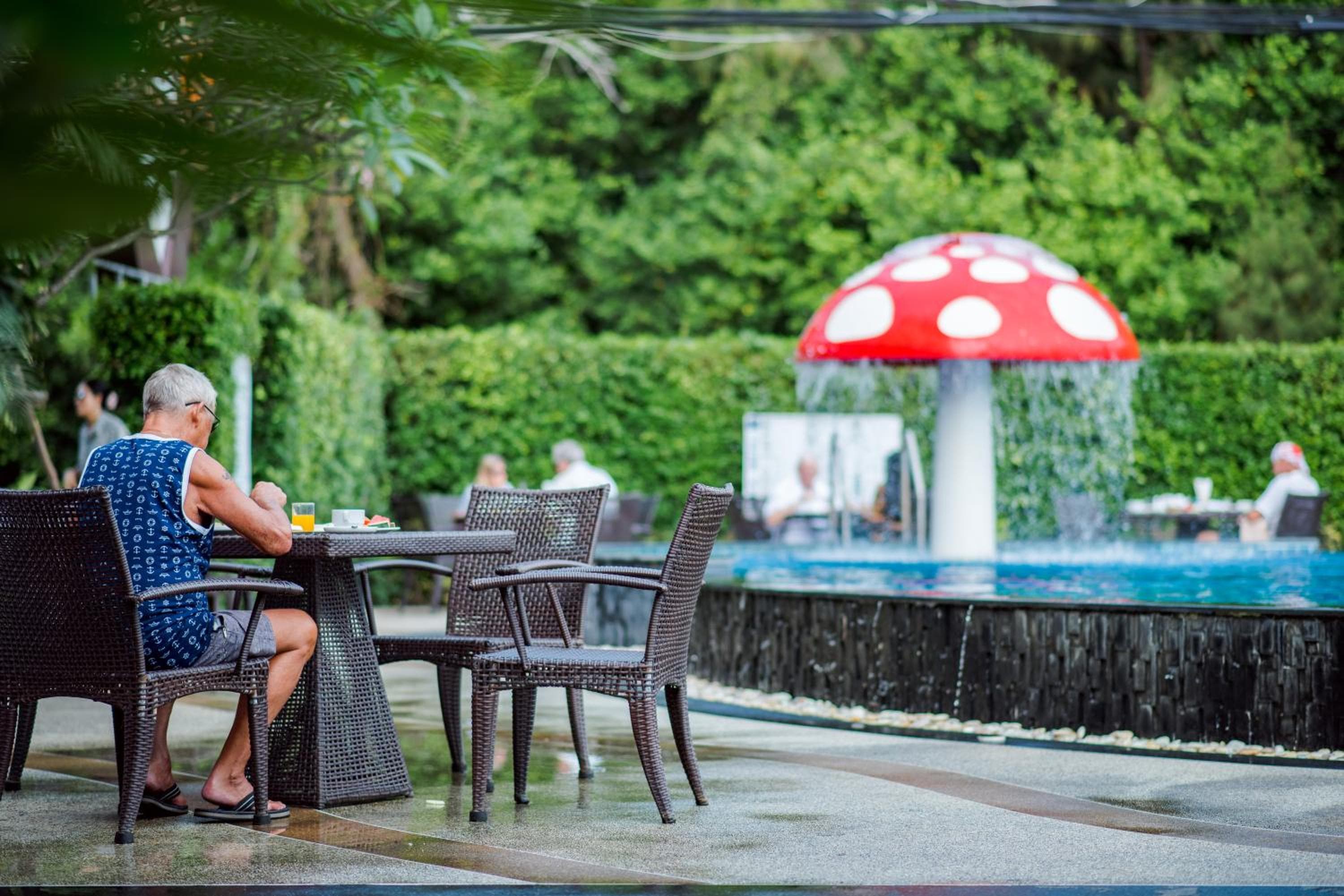 Golden Beach Cha-Am Hotel