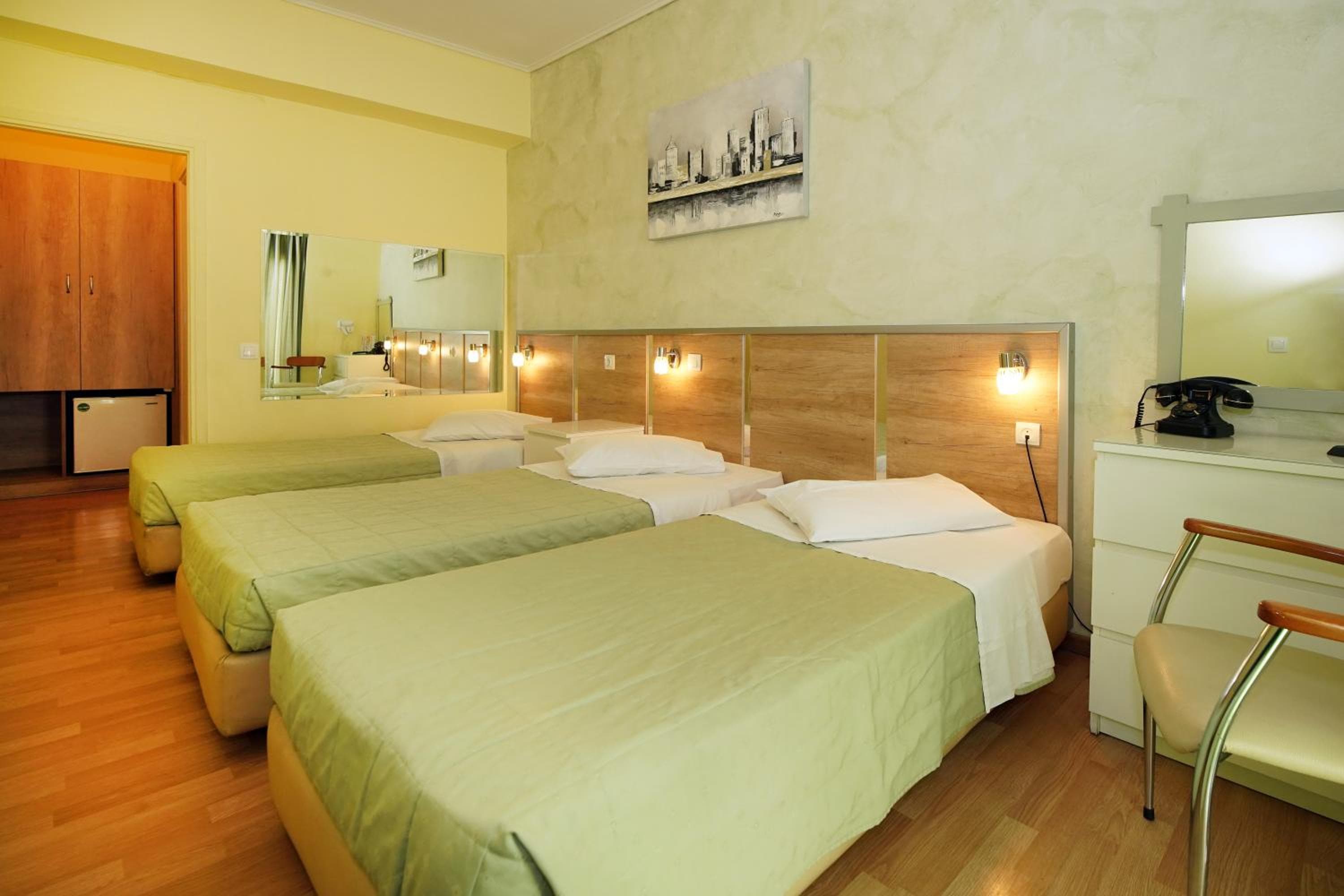 Socrates Hotel