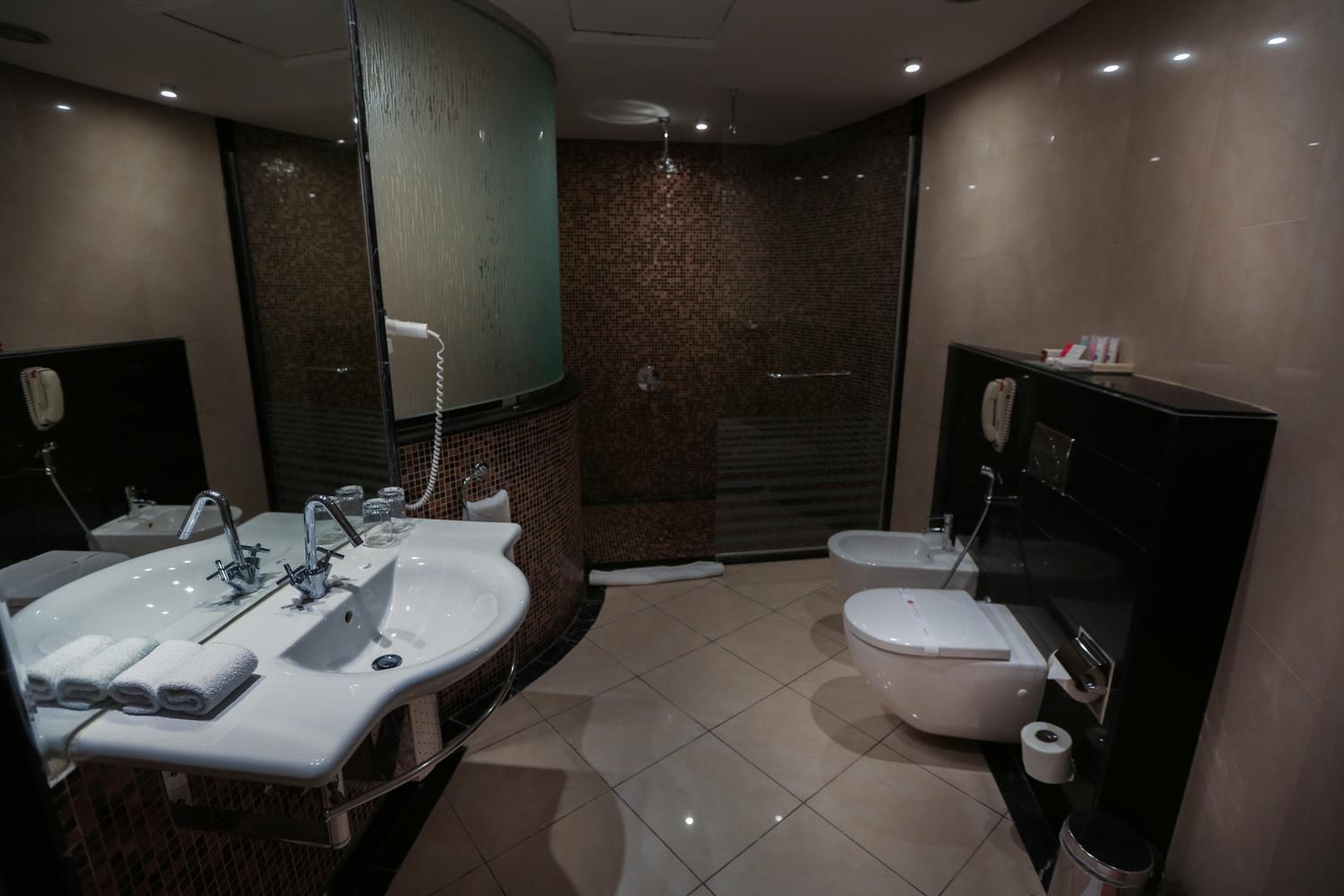 Eastyard Khobar Hotel