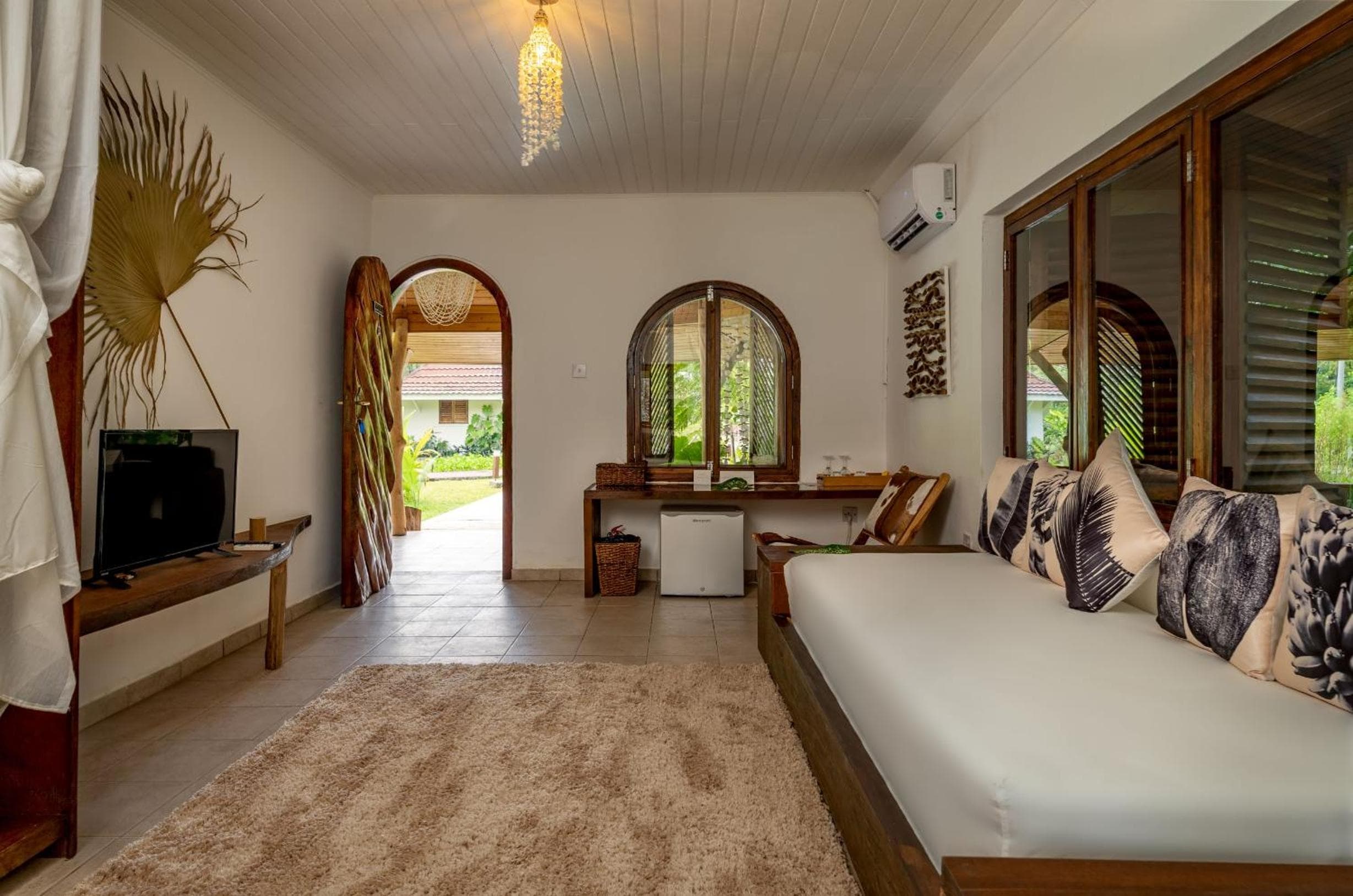 Bliss Hotel Praslin