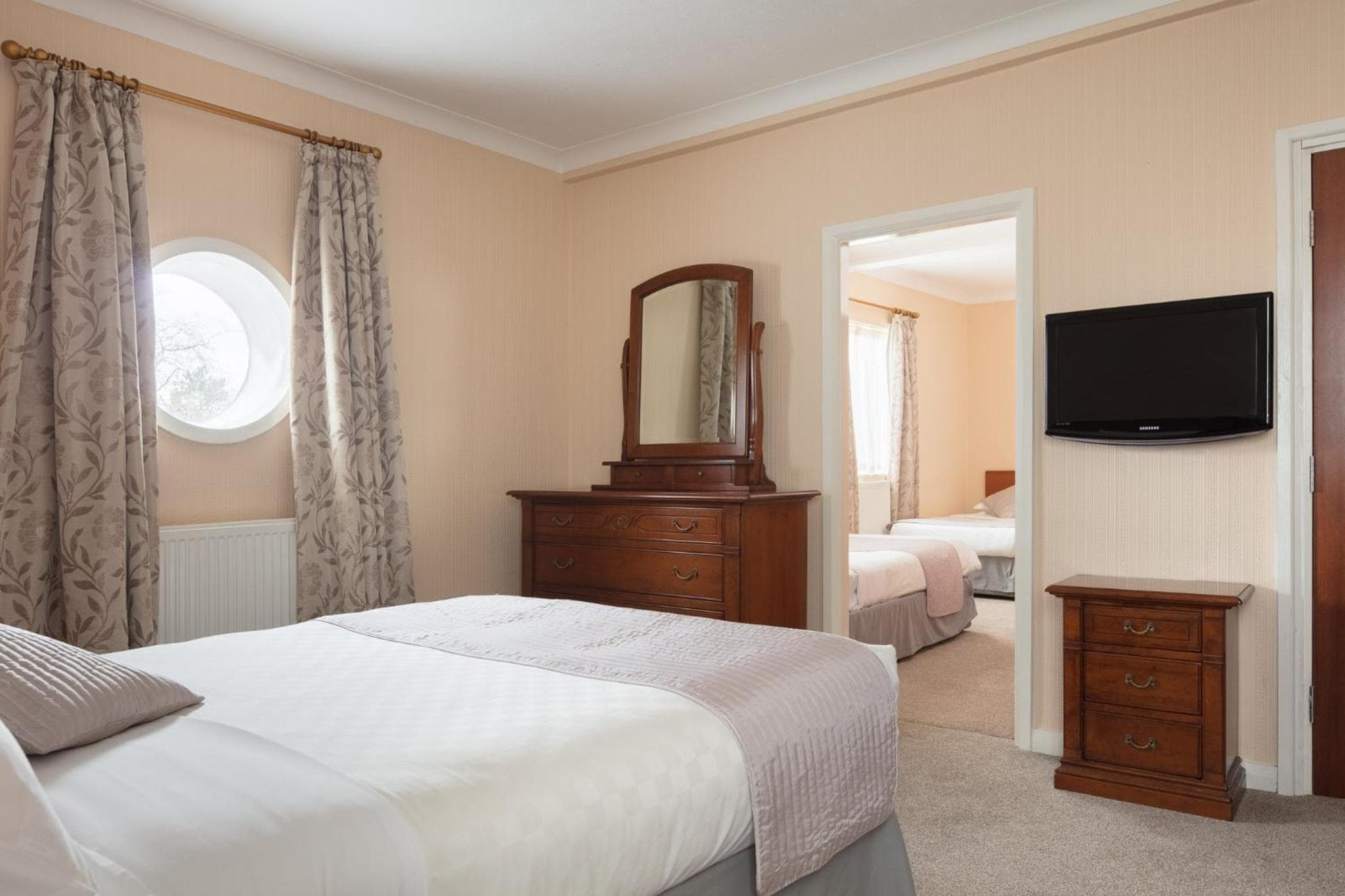 Alma Lodge Hotel & Events Venue