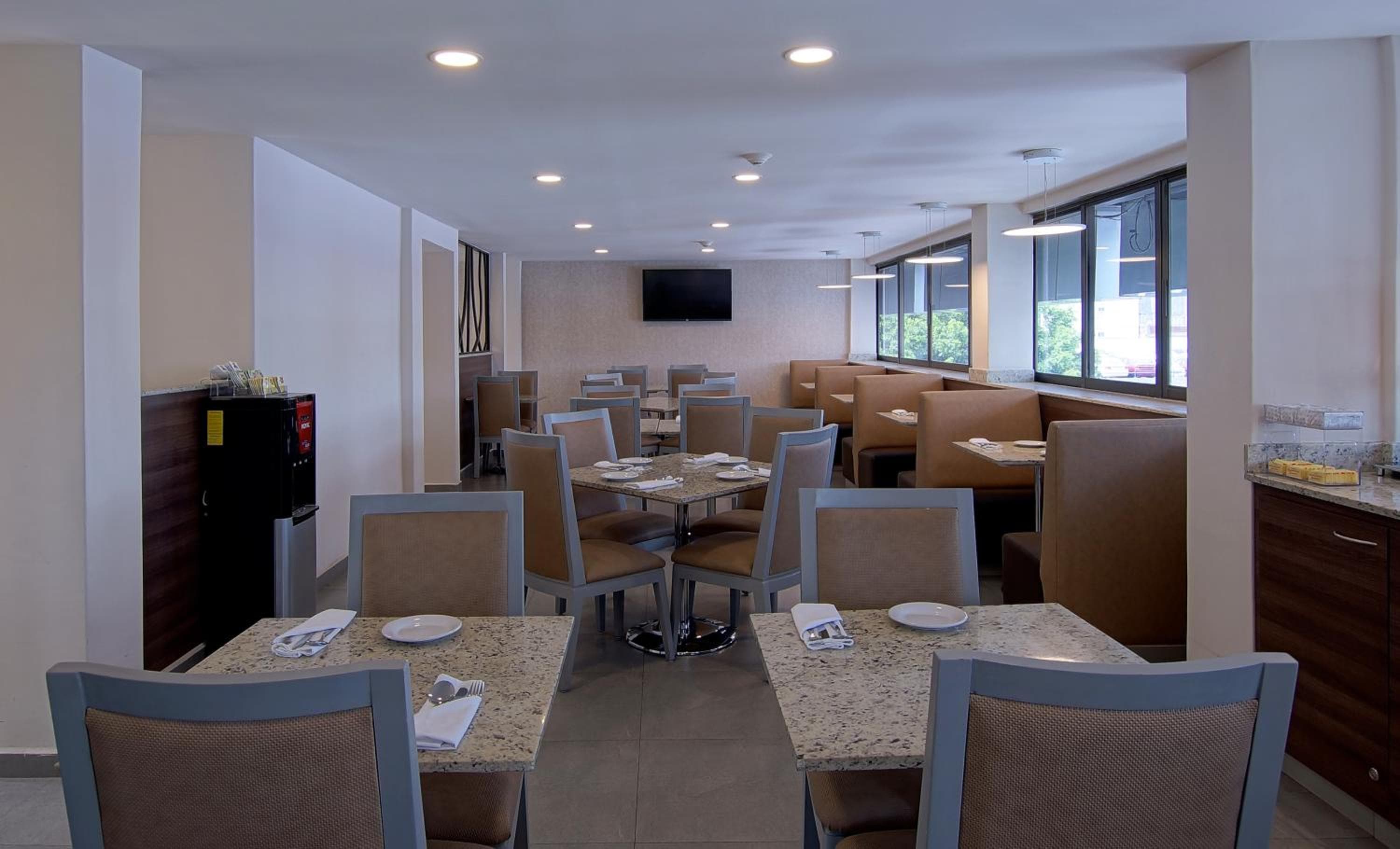 Econo Express Hotel by Nokte Inn