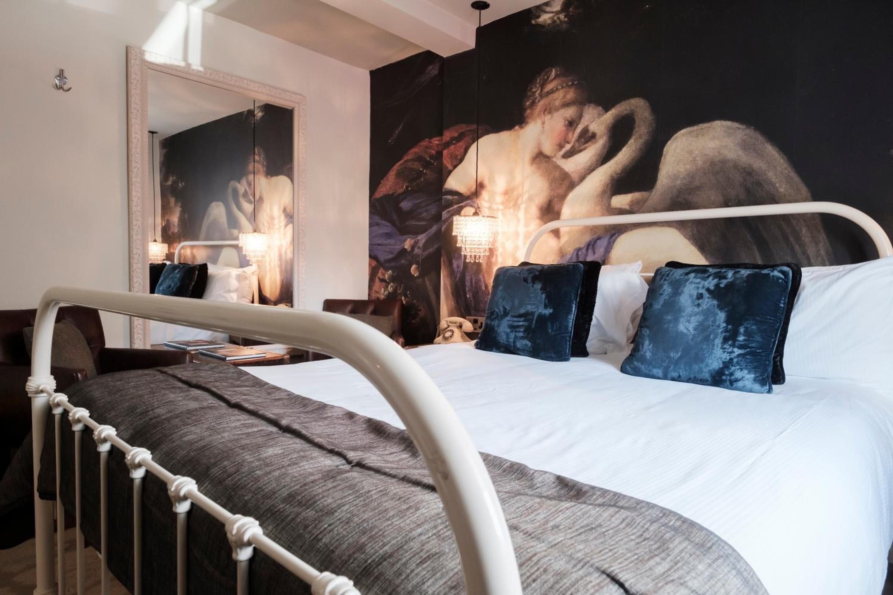 The White Swan Hotel