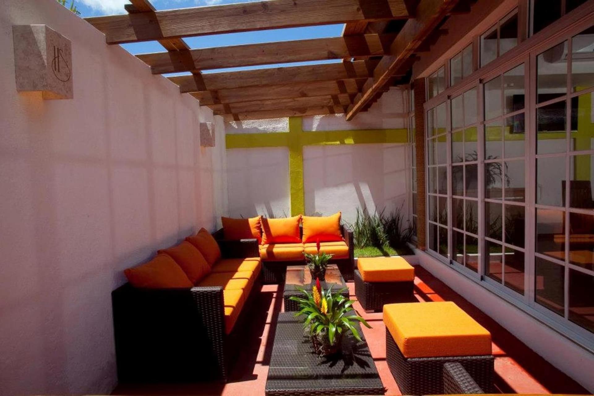 lounge