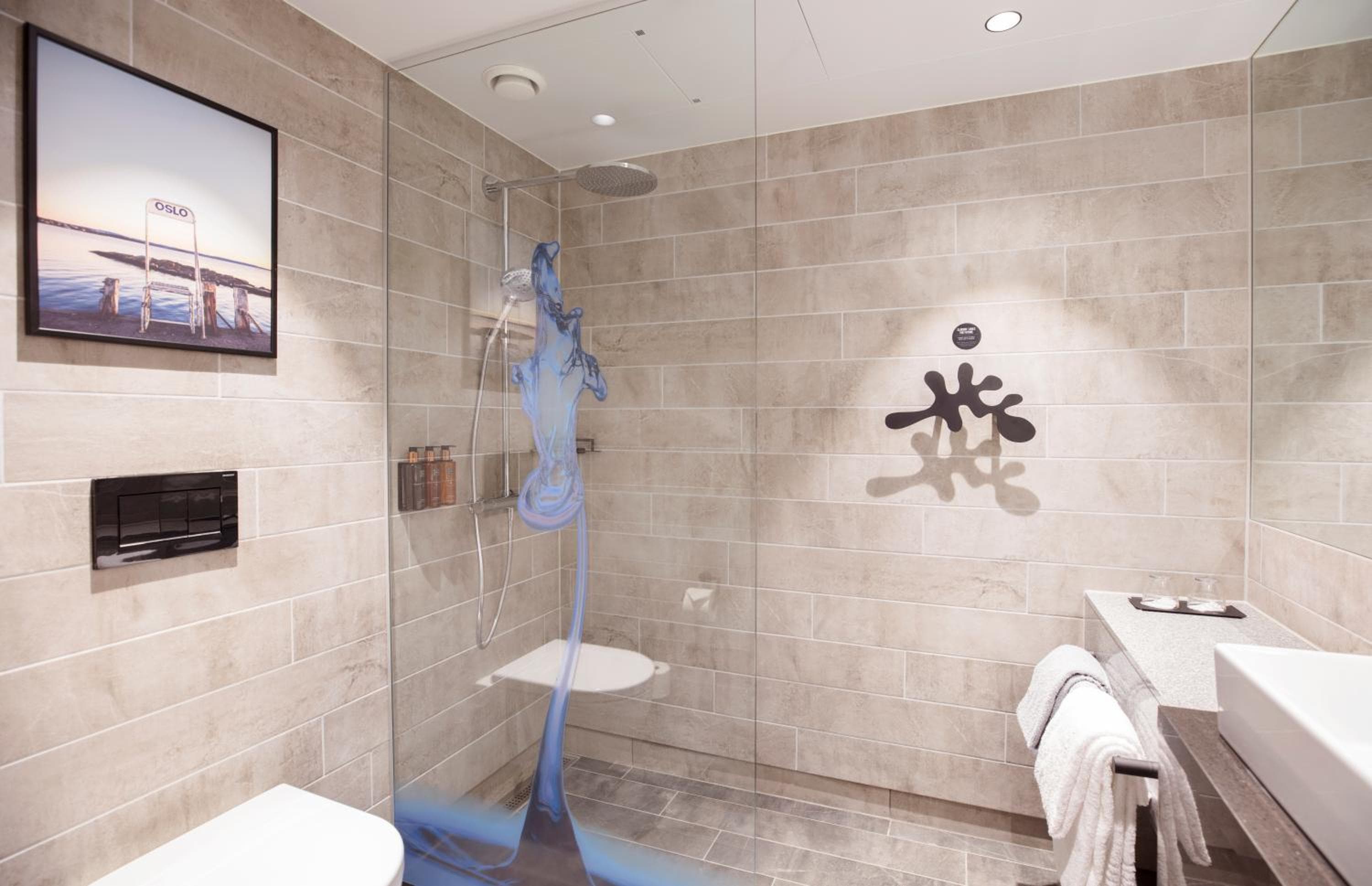 Clarion Hotel The Hub