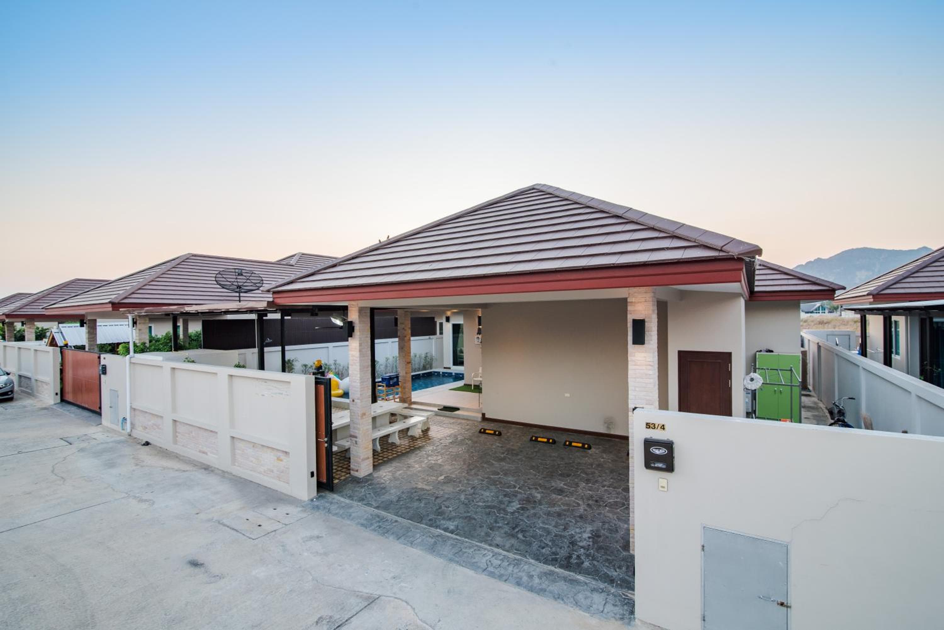 Greenview Pool Villa Cha-am