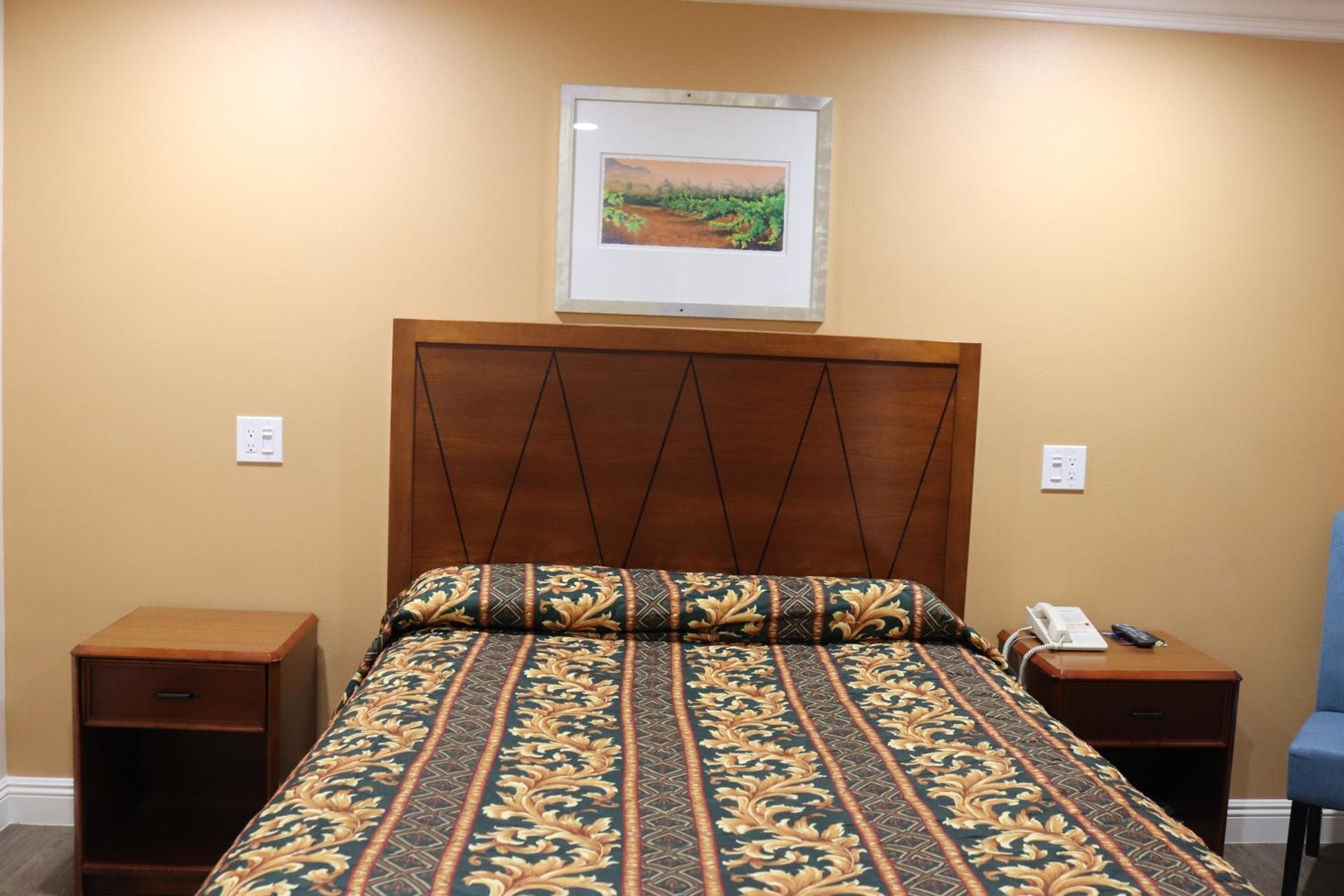 Fullerton Lodge