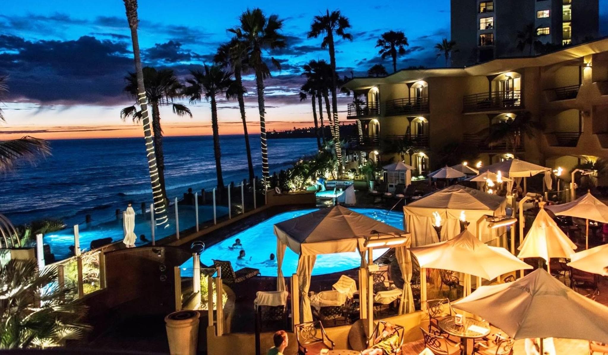 Pacific Terrace Hotel
