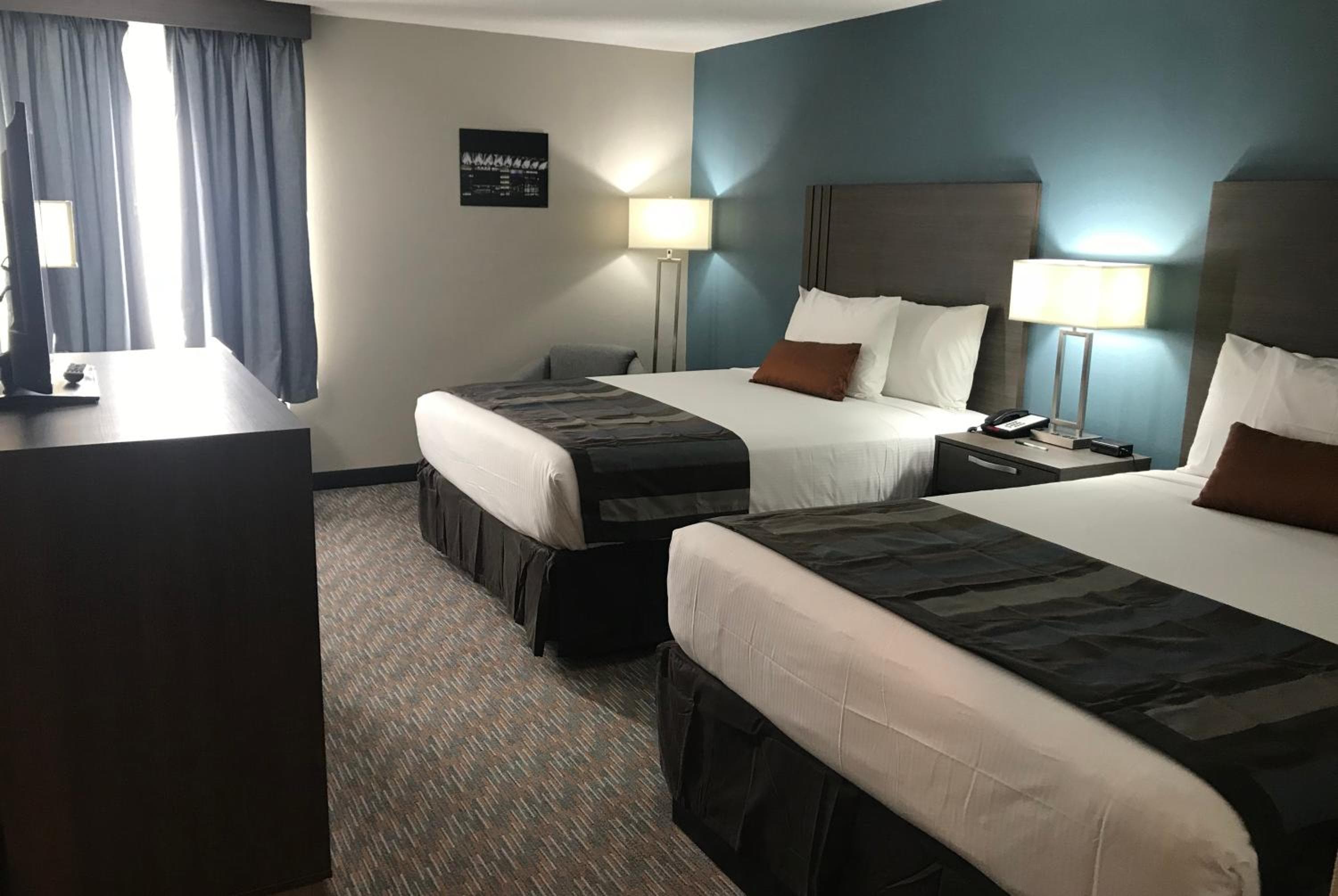 Nobile Hotel Parkway at Celebration Orlando Very Close to Disney Theme Parks