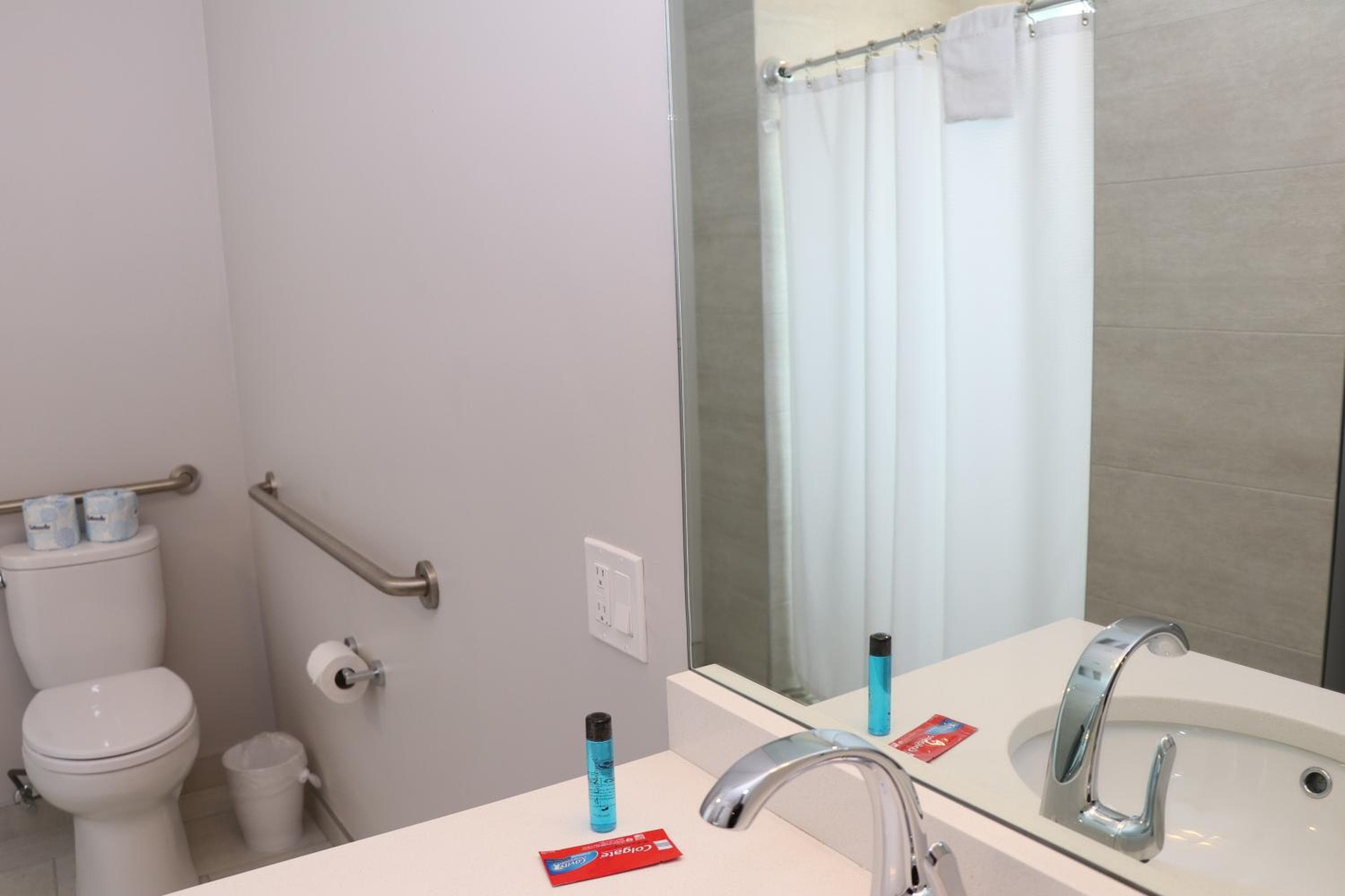 A Stylish Stay w/ a Queen Bed, Heated Floors.. #11