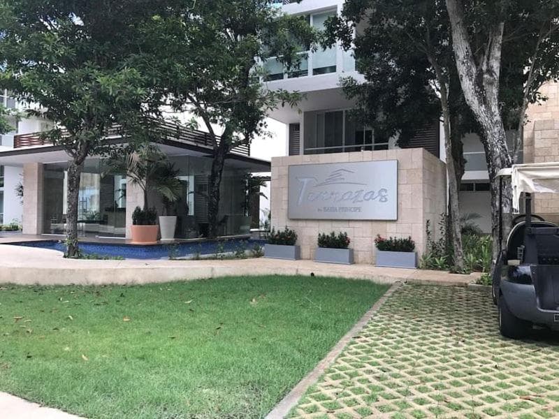 Bahia Principe & Golf Residences (Terrazas Condo)