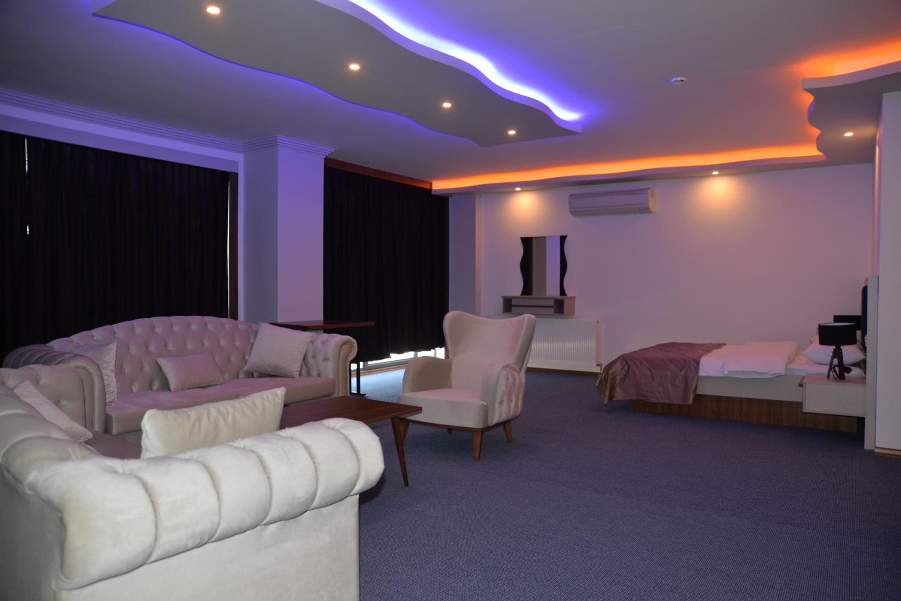 TEVETOGLU HOTEL
