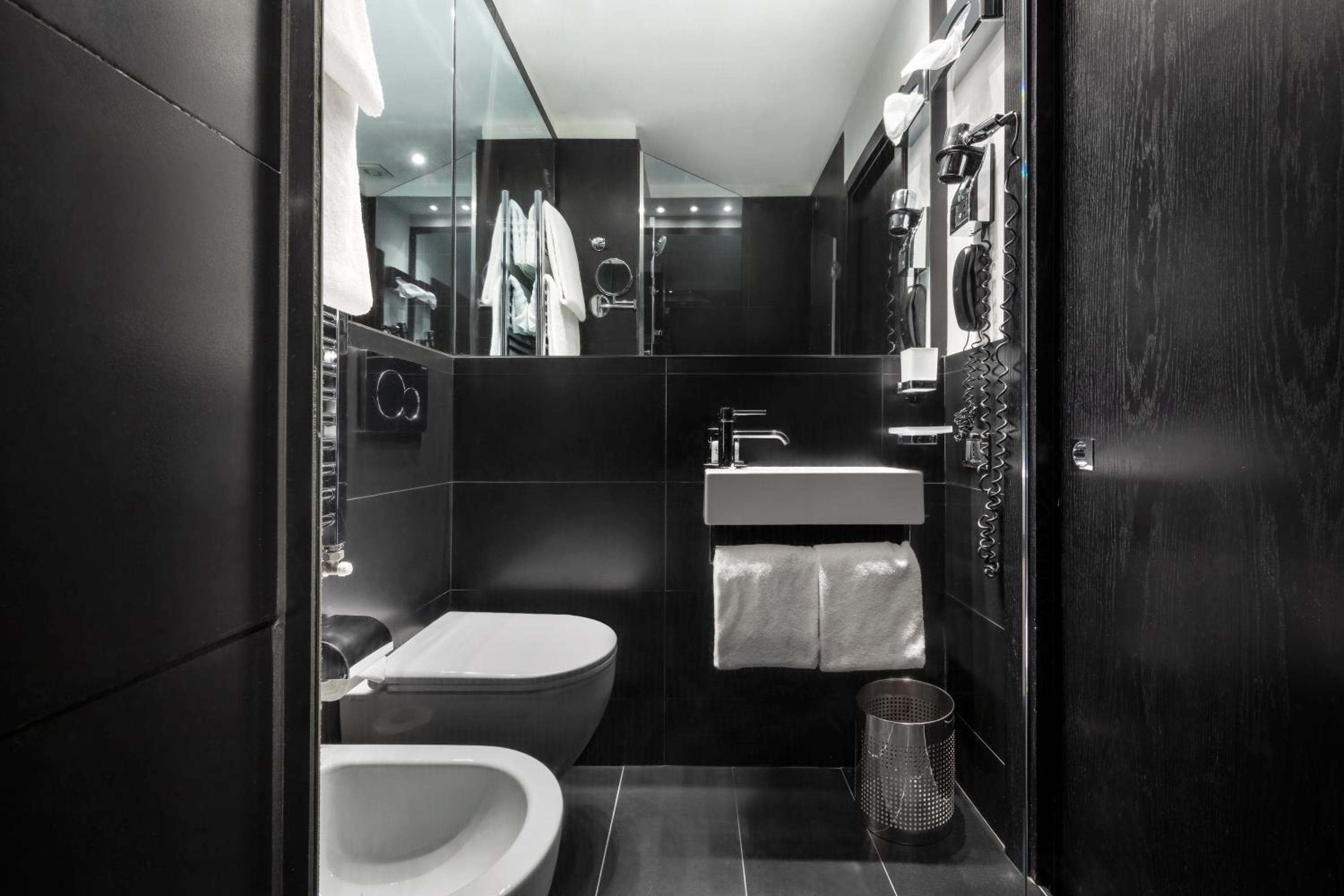 LHP Hotel Napoleon