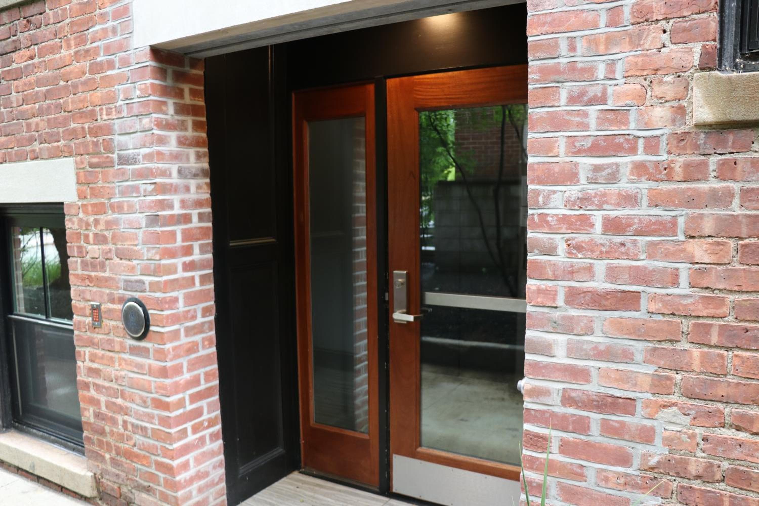 A Stylish Stay w/ a Queen Bed, Heated Floors.. #1