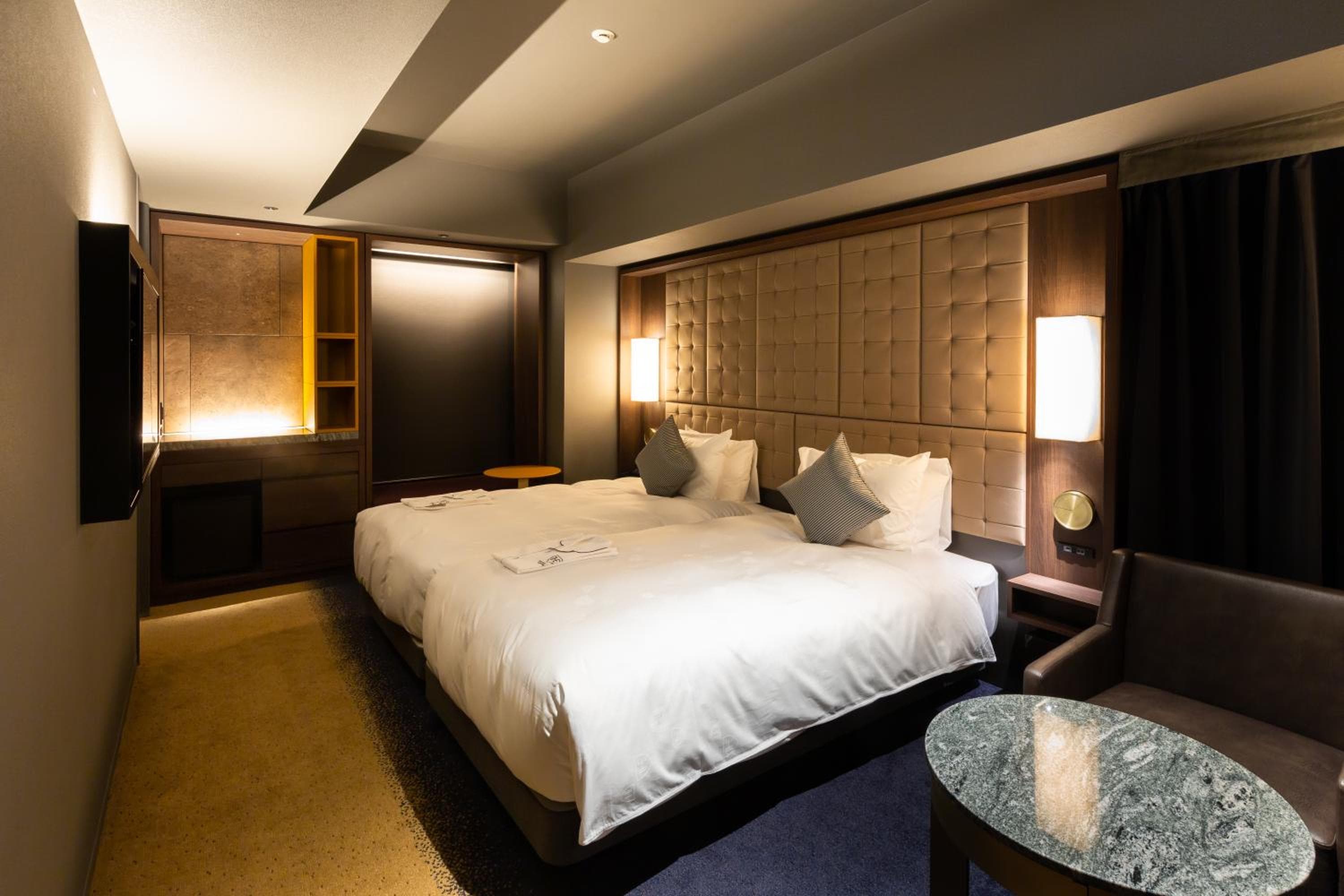 The Royal Park Canvas - Ginza 8
