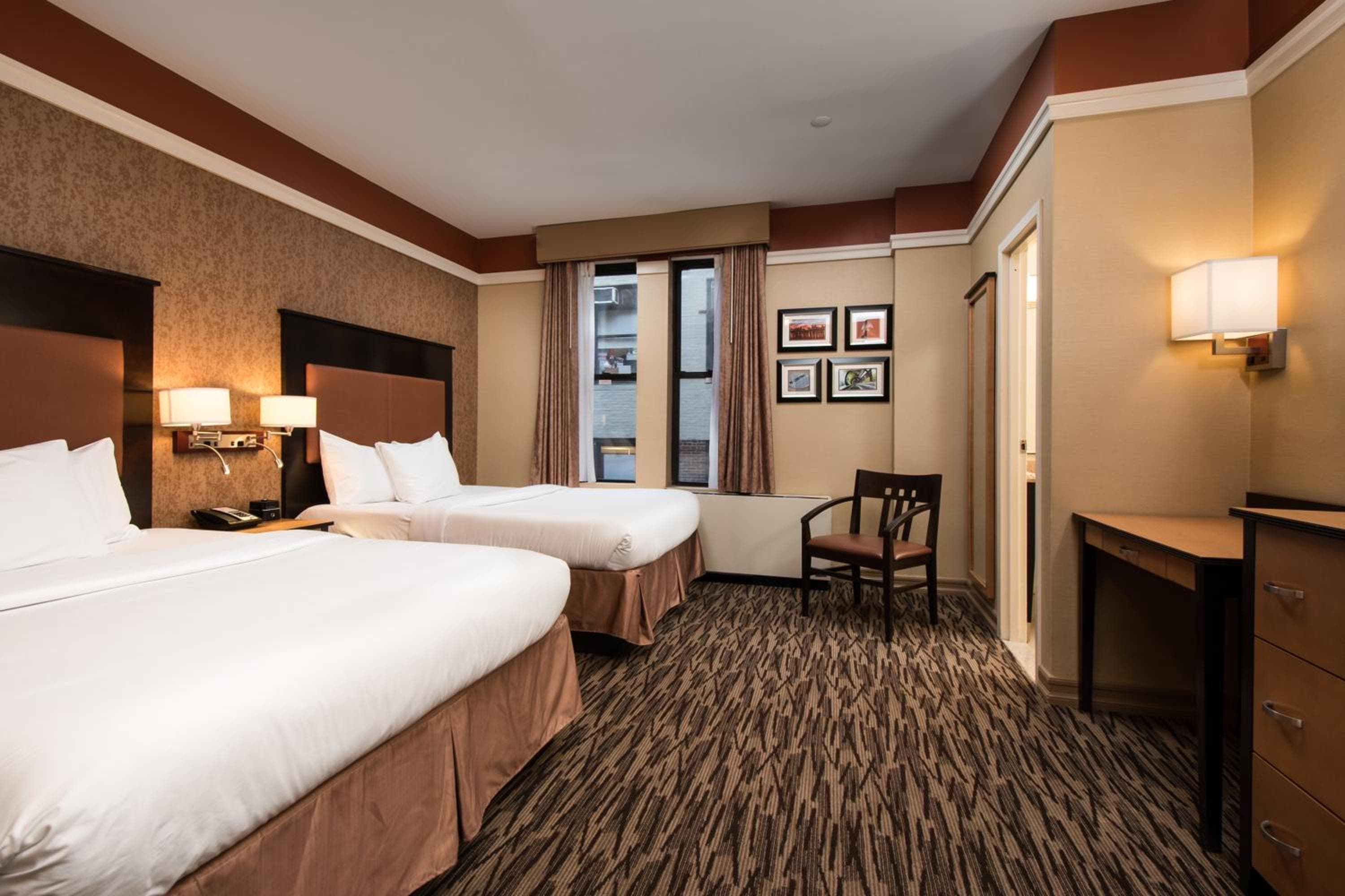The Hotel at Fifth Avenue