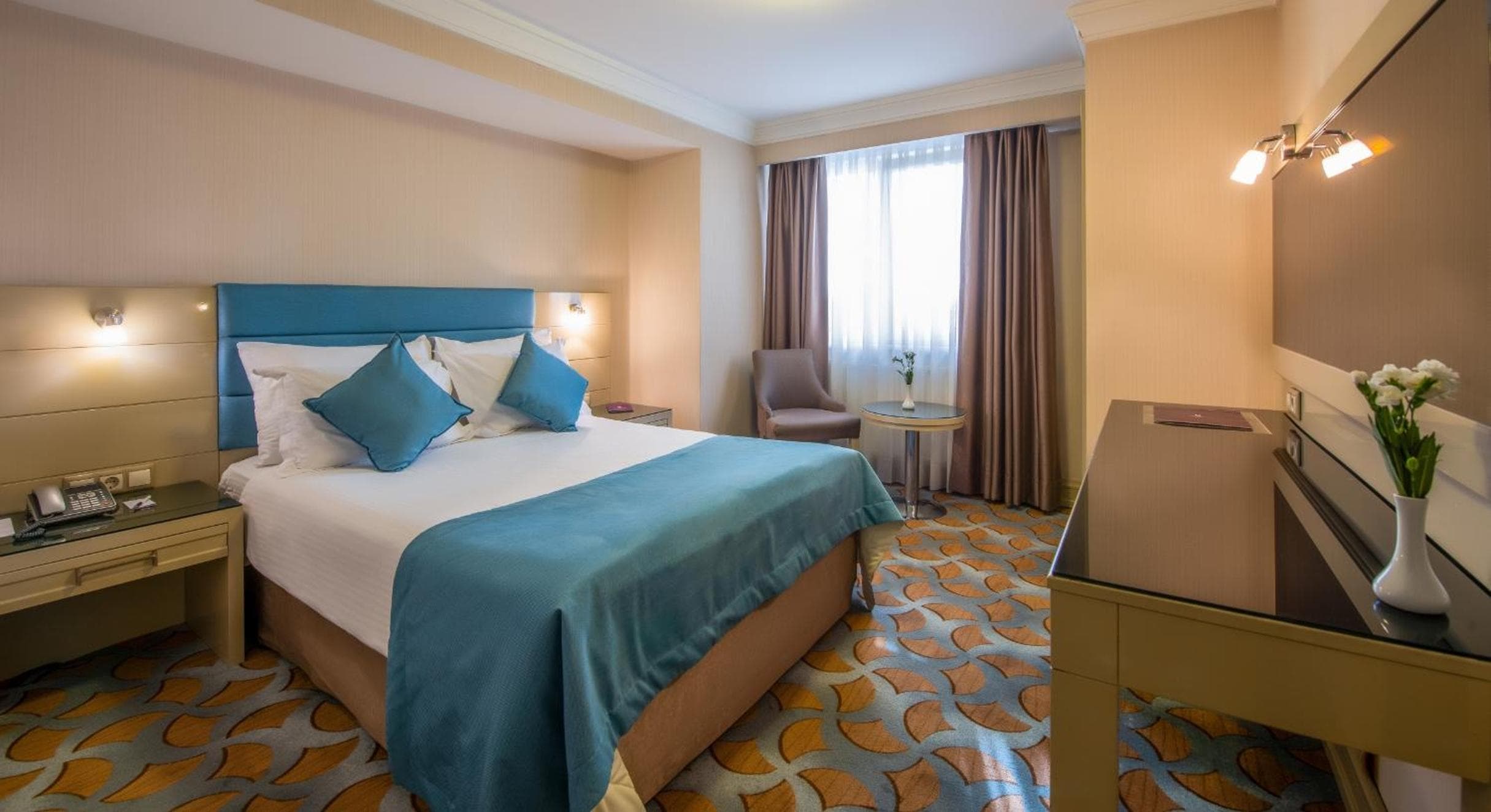 hotel room