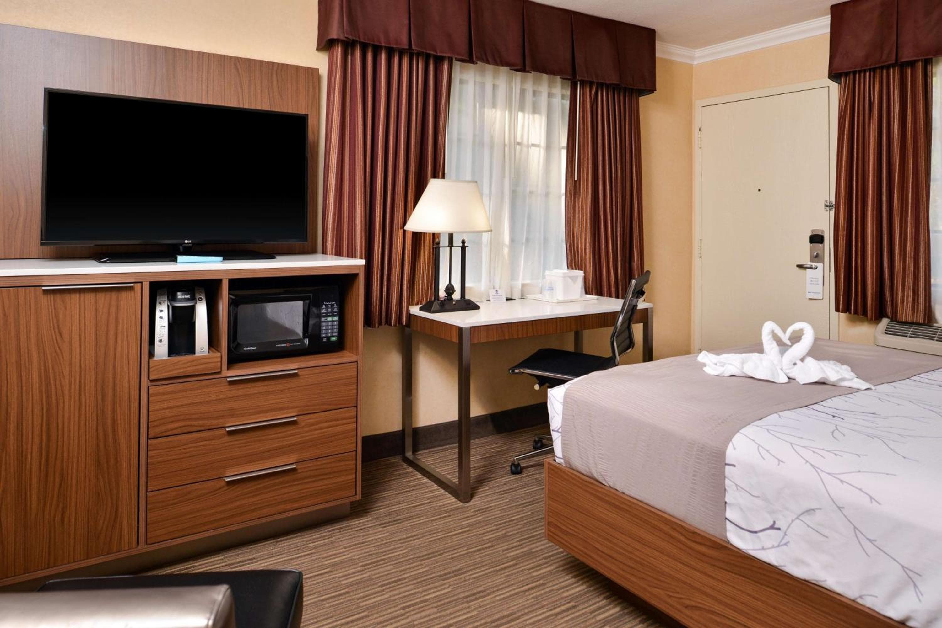 Best Western Hollywood Plaza Hotel - Walk of Fame Film City LA