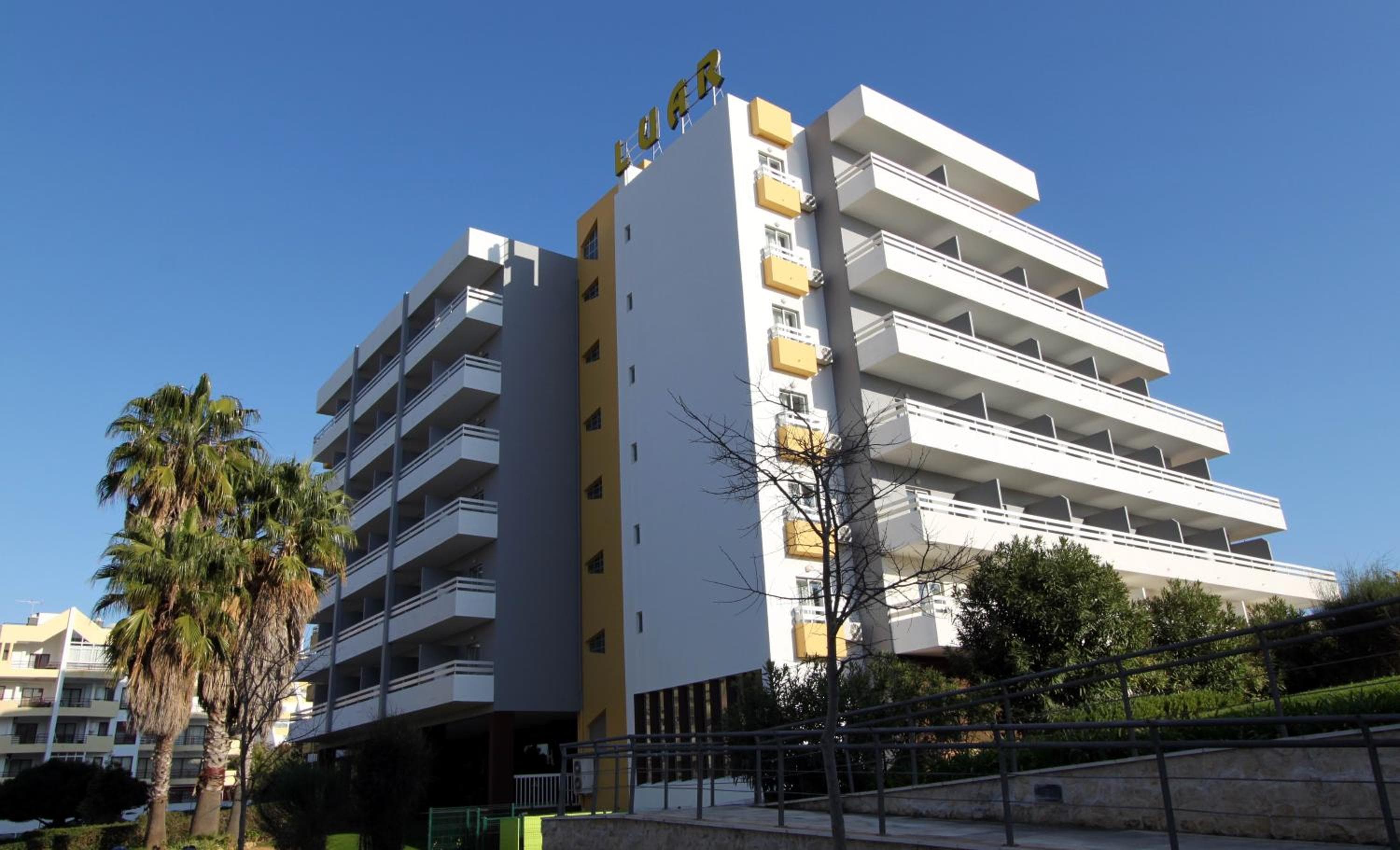 Hotel Luar