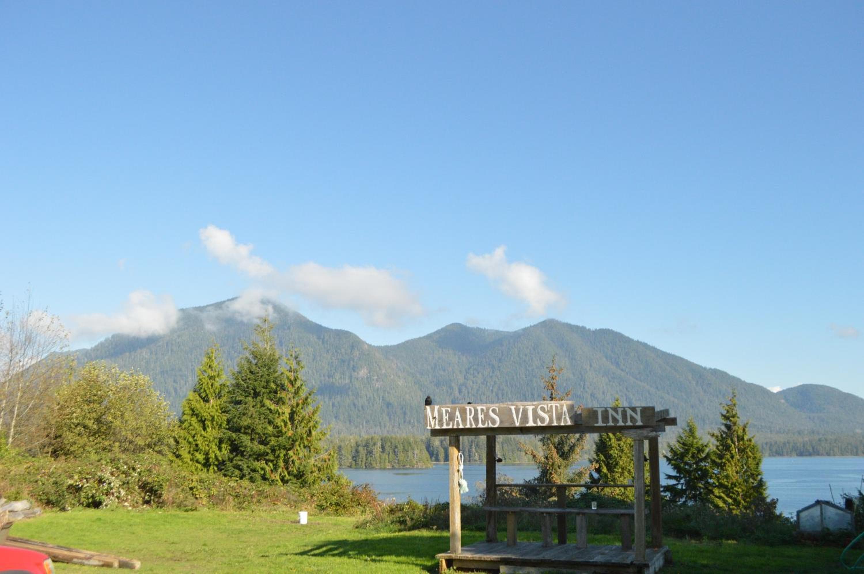 Meares Vista Inn