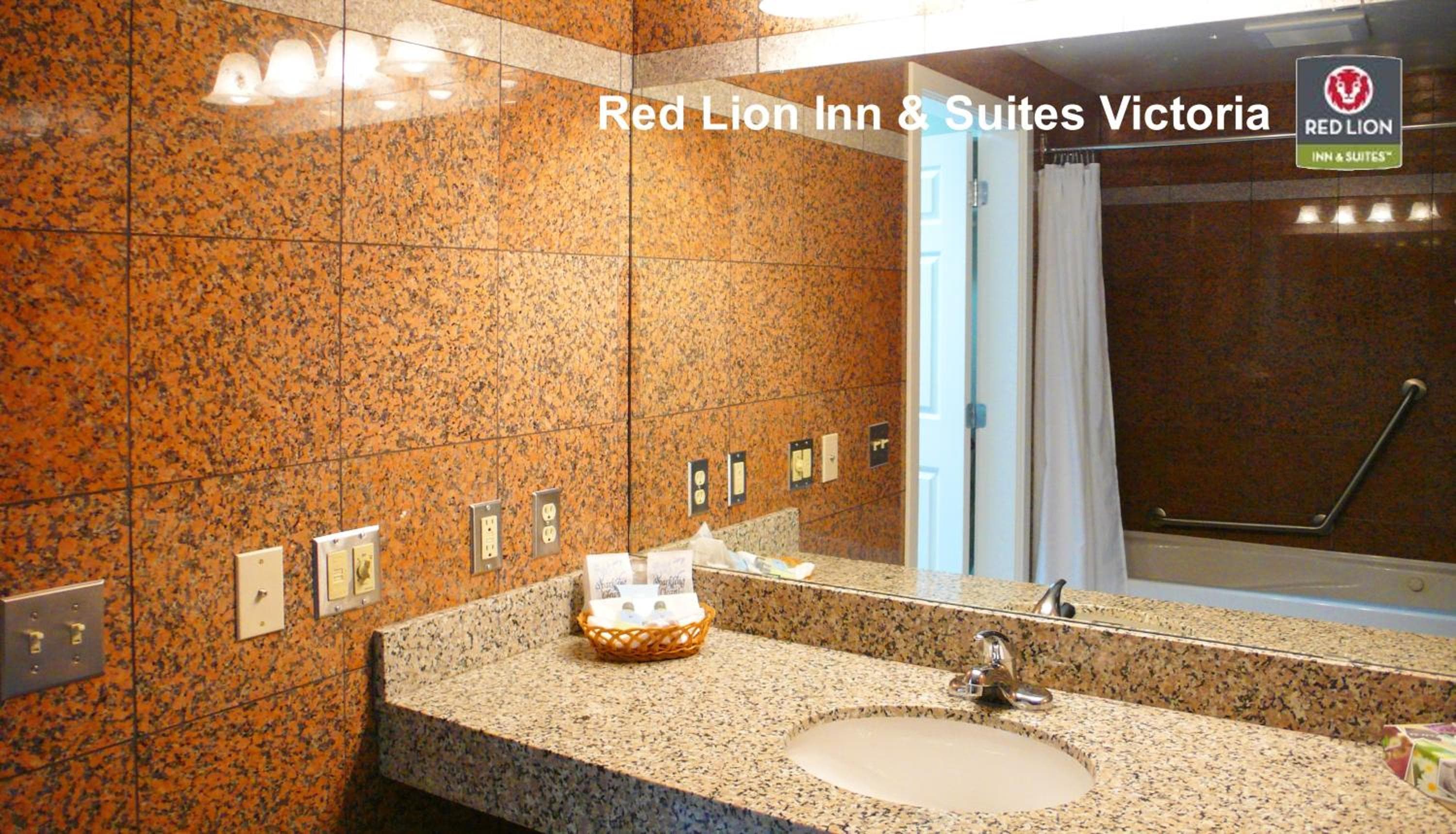 Red Lion Inn and Suites Victoria