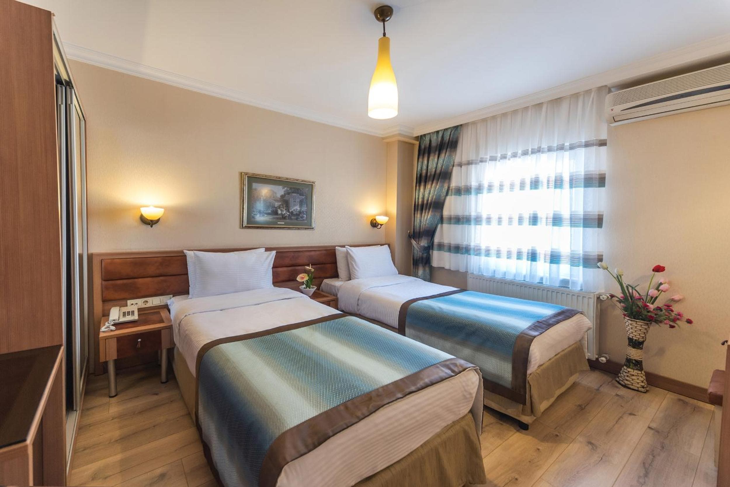 hotel room
