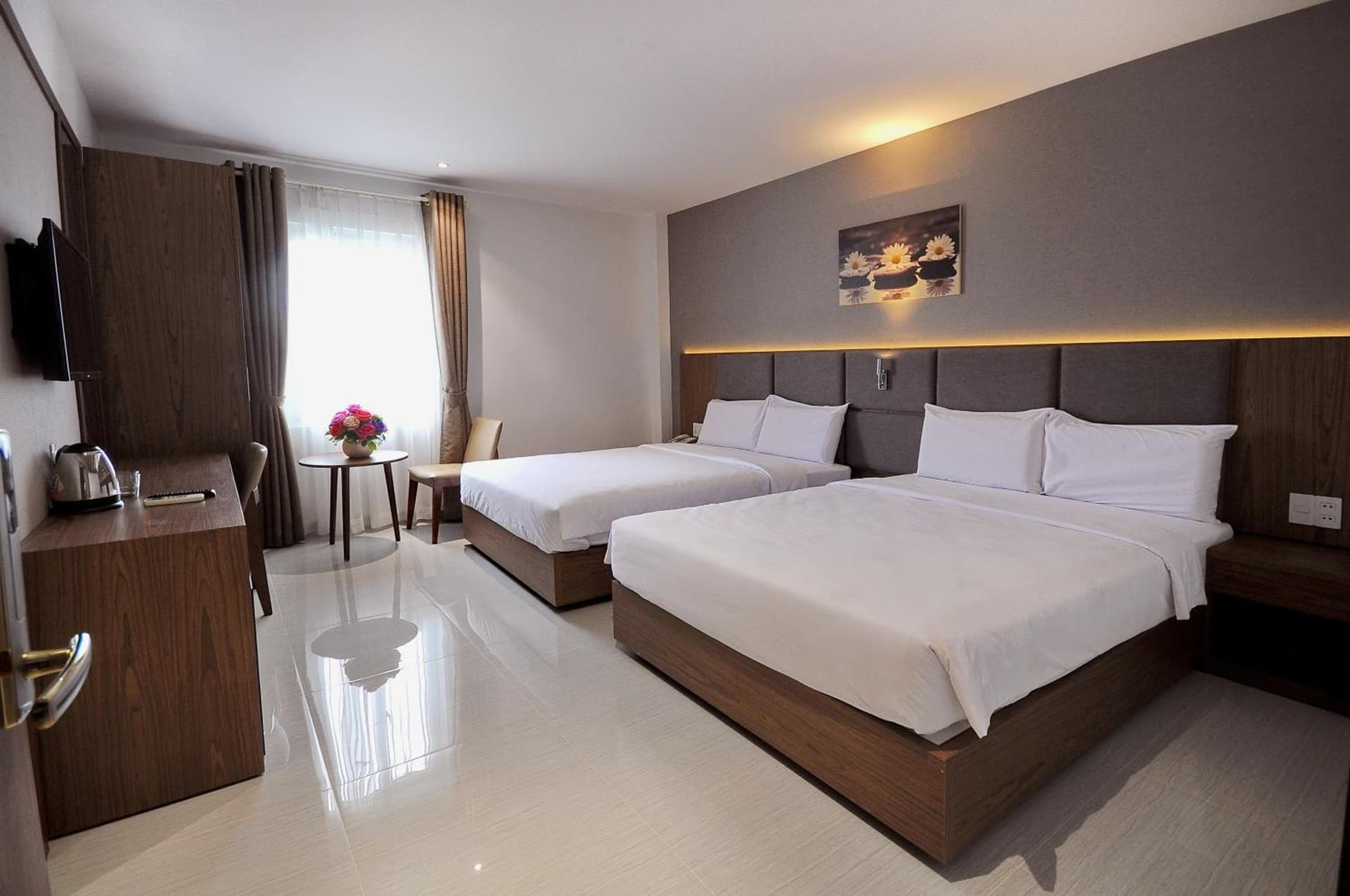For You Hotel