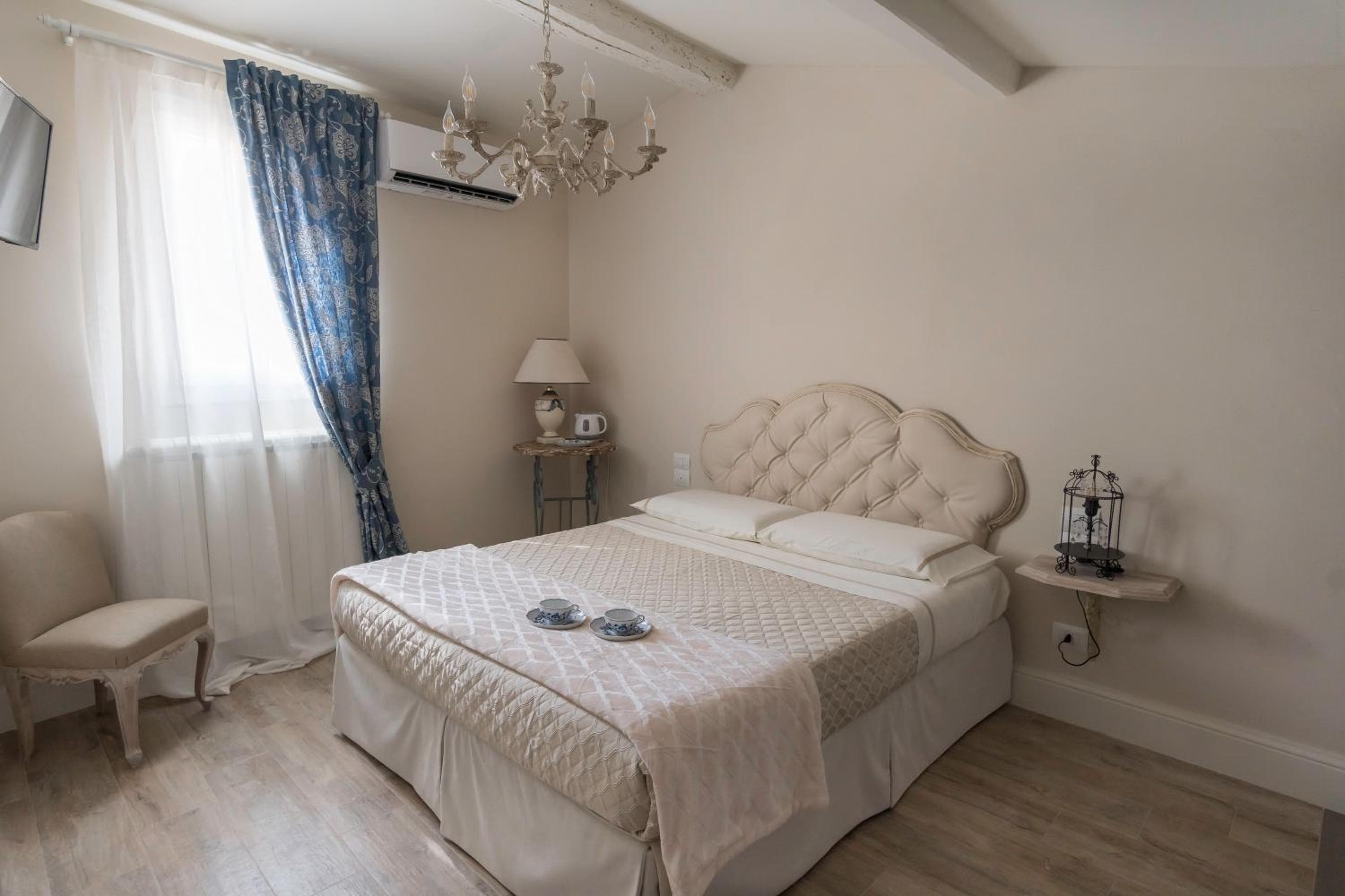 Pistoia Luxury Suite