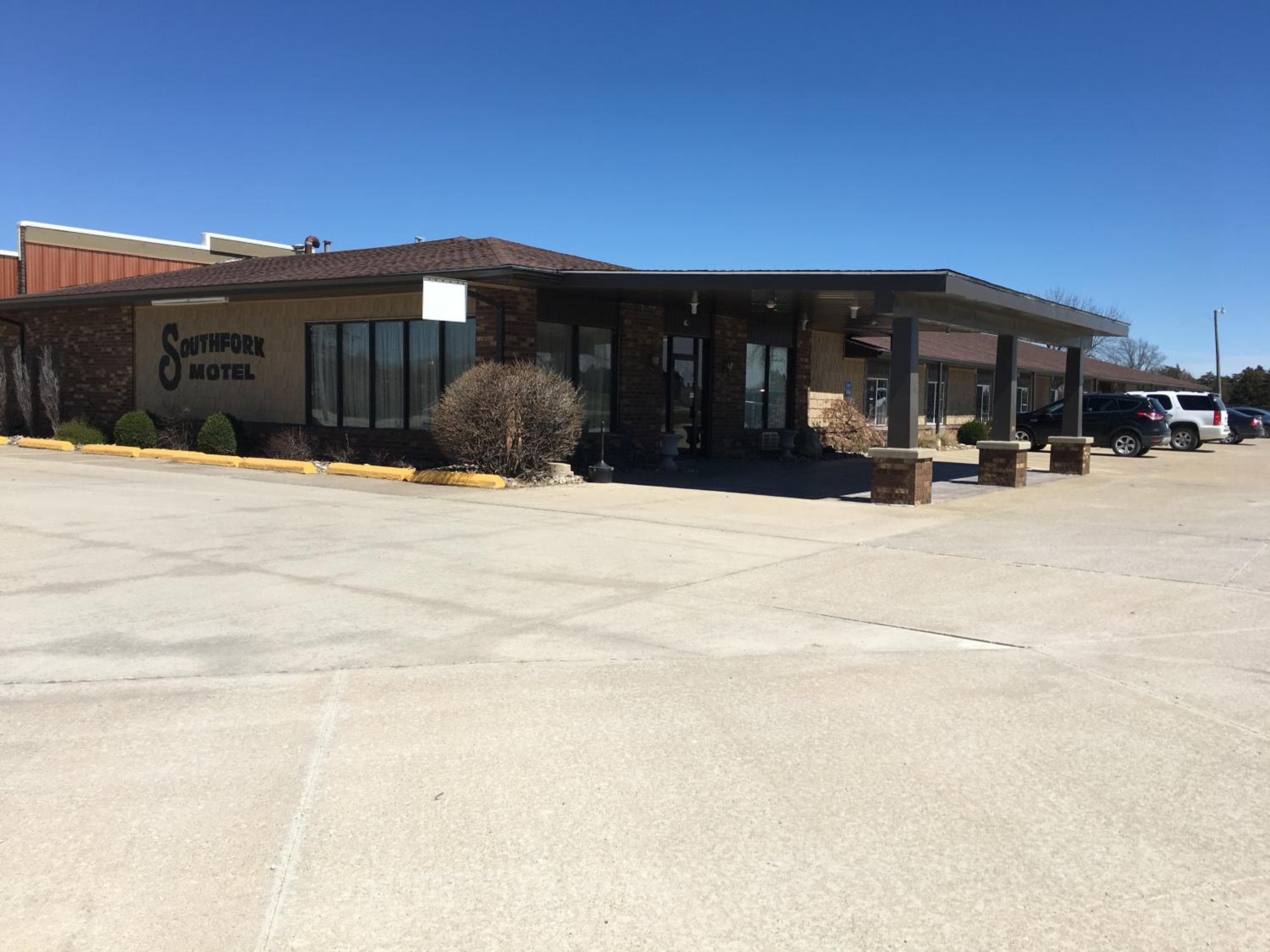 Southfork Motel
