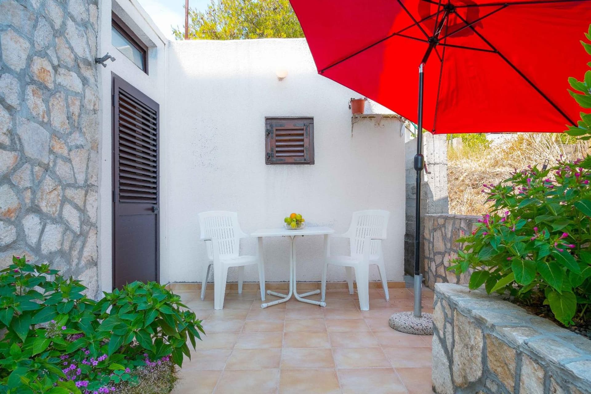Silver Beach Apartments Vis